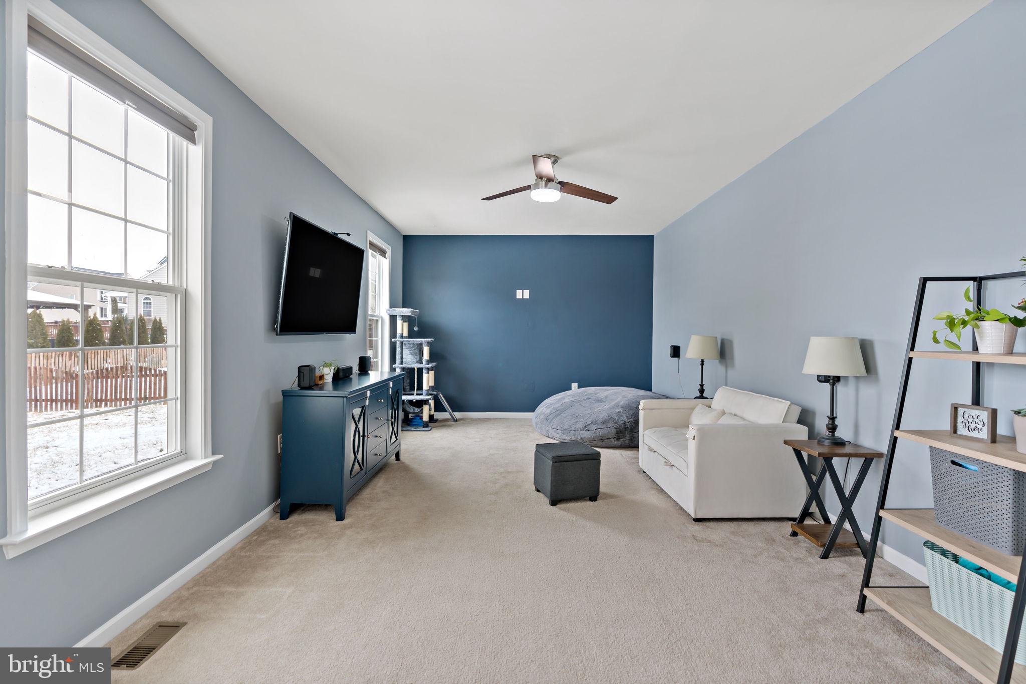 STONEBROOK VILLAGE - Residential