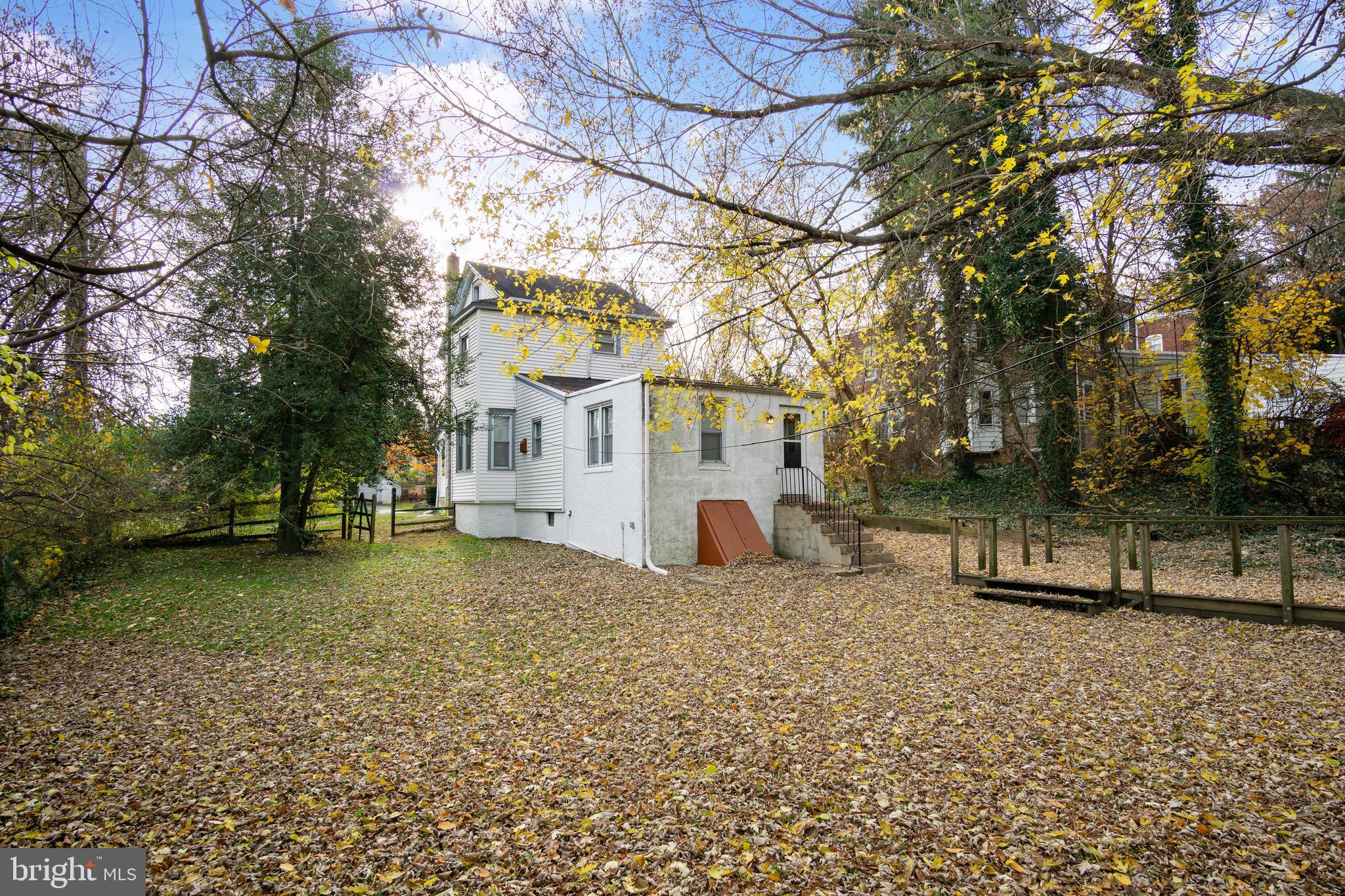ACHEY LANE - Residential Lease