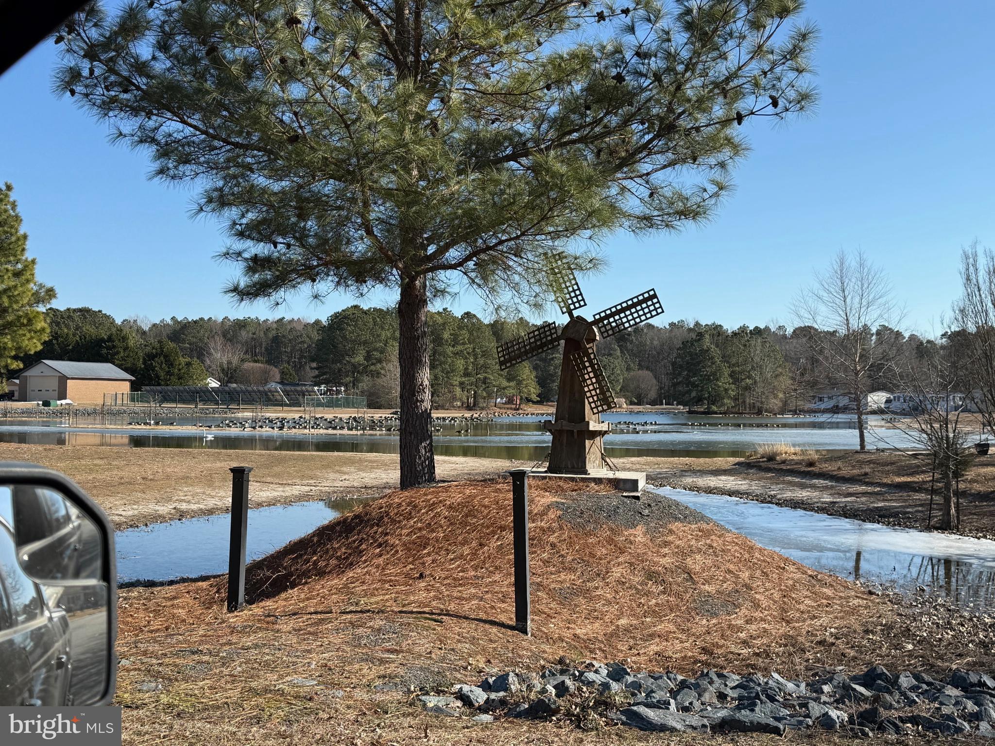 HEBRON WOODS - Residential