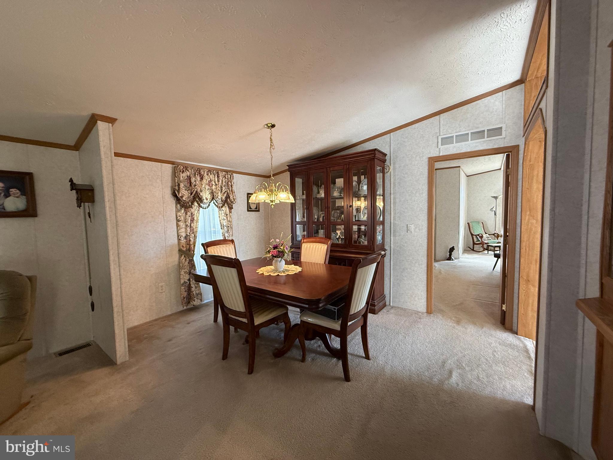 HEBRON WOODS - Residential