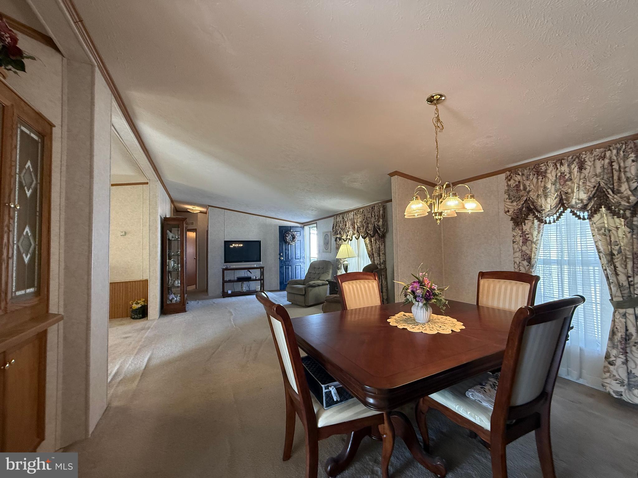 HEBRON WOODS - Residential