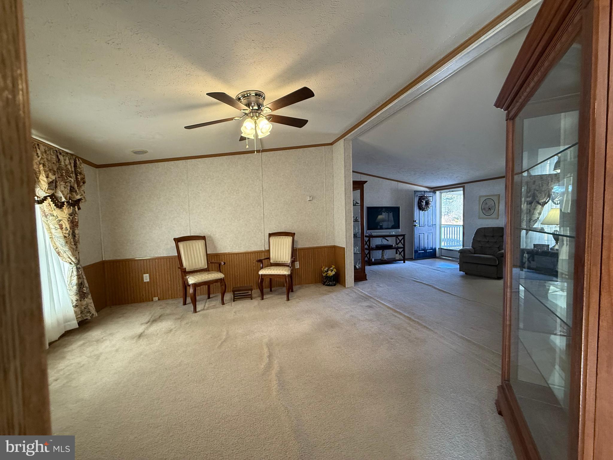 HEBRON WOODS - Residential