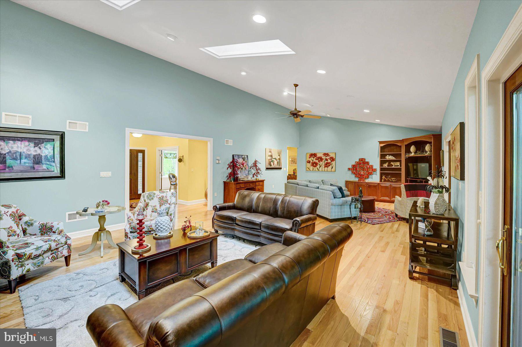 CEDAR CLIFF - Residential