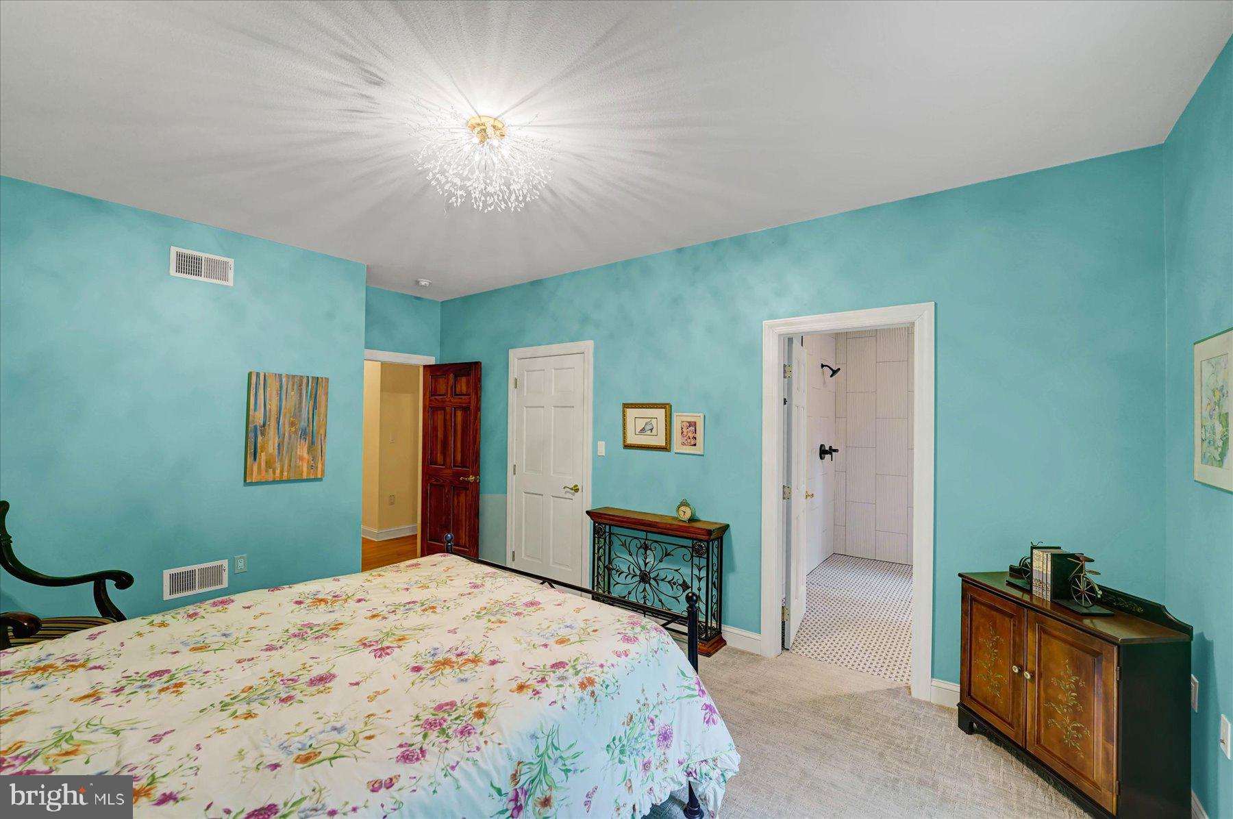CEDAR CLIFF - Residential