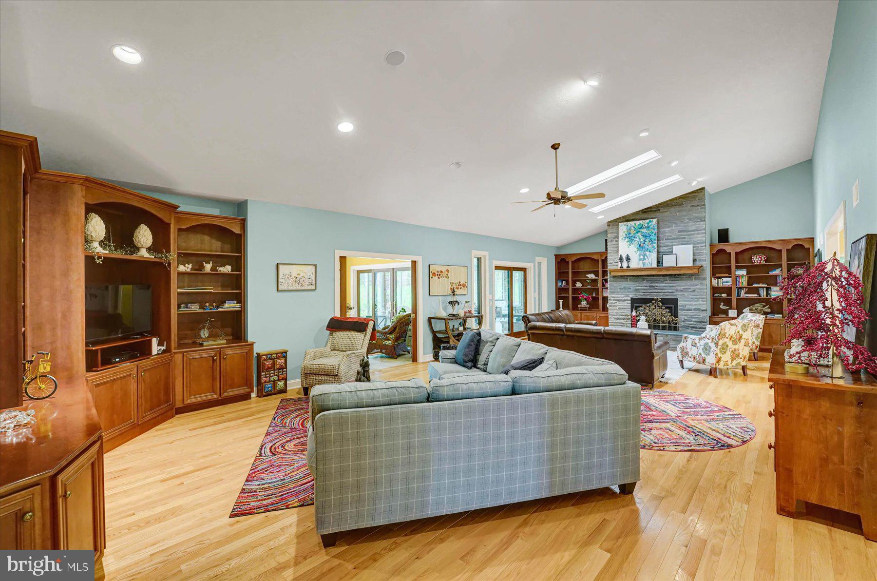 CEDAR CLIFF - Residential