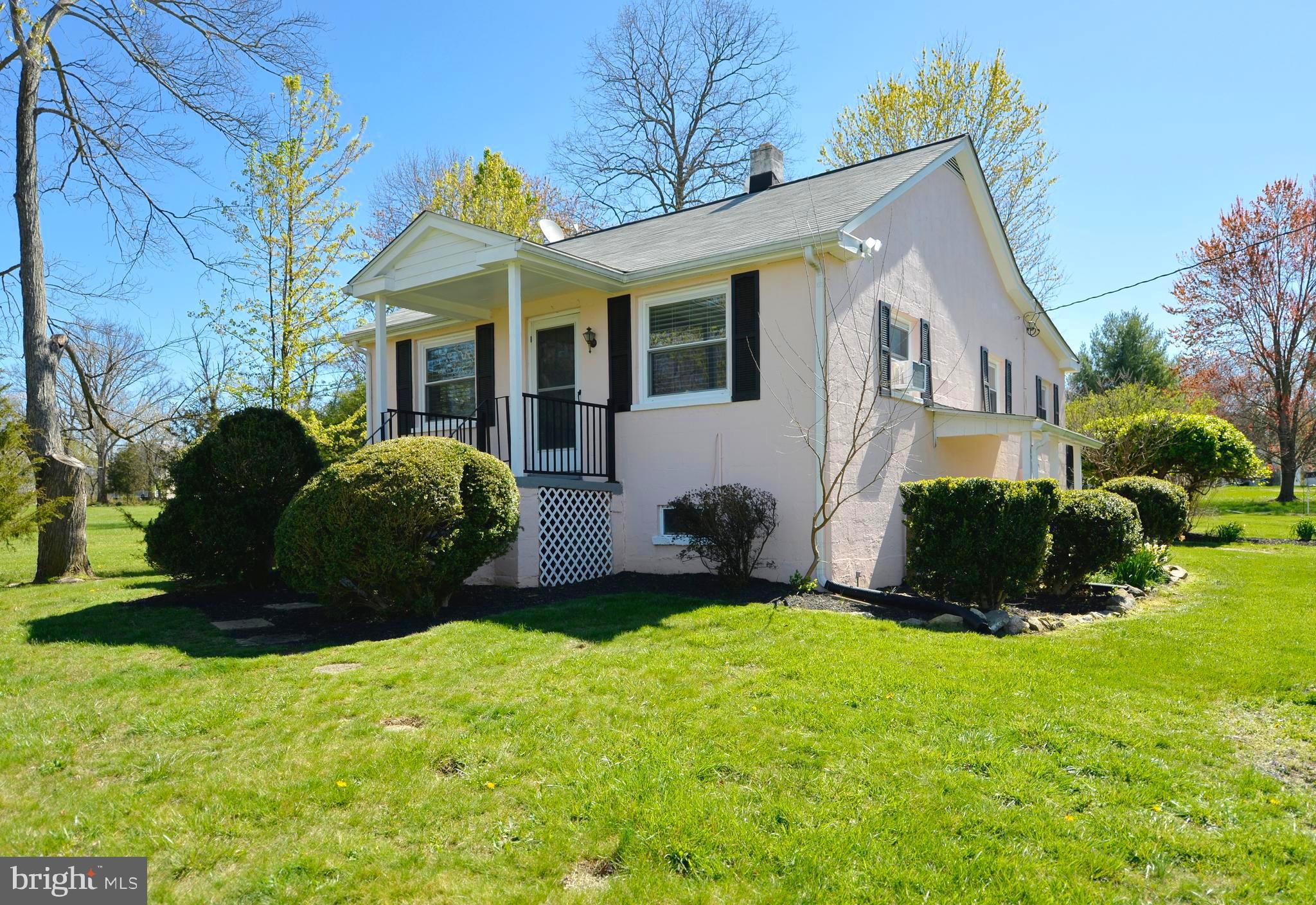 ST LOUIS - Residential Lease