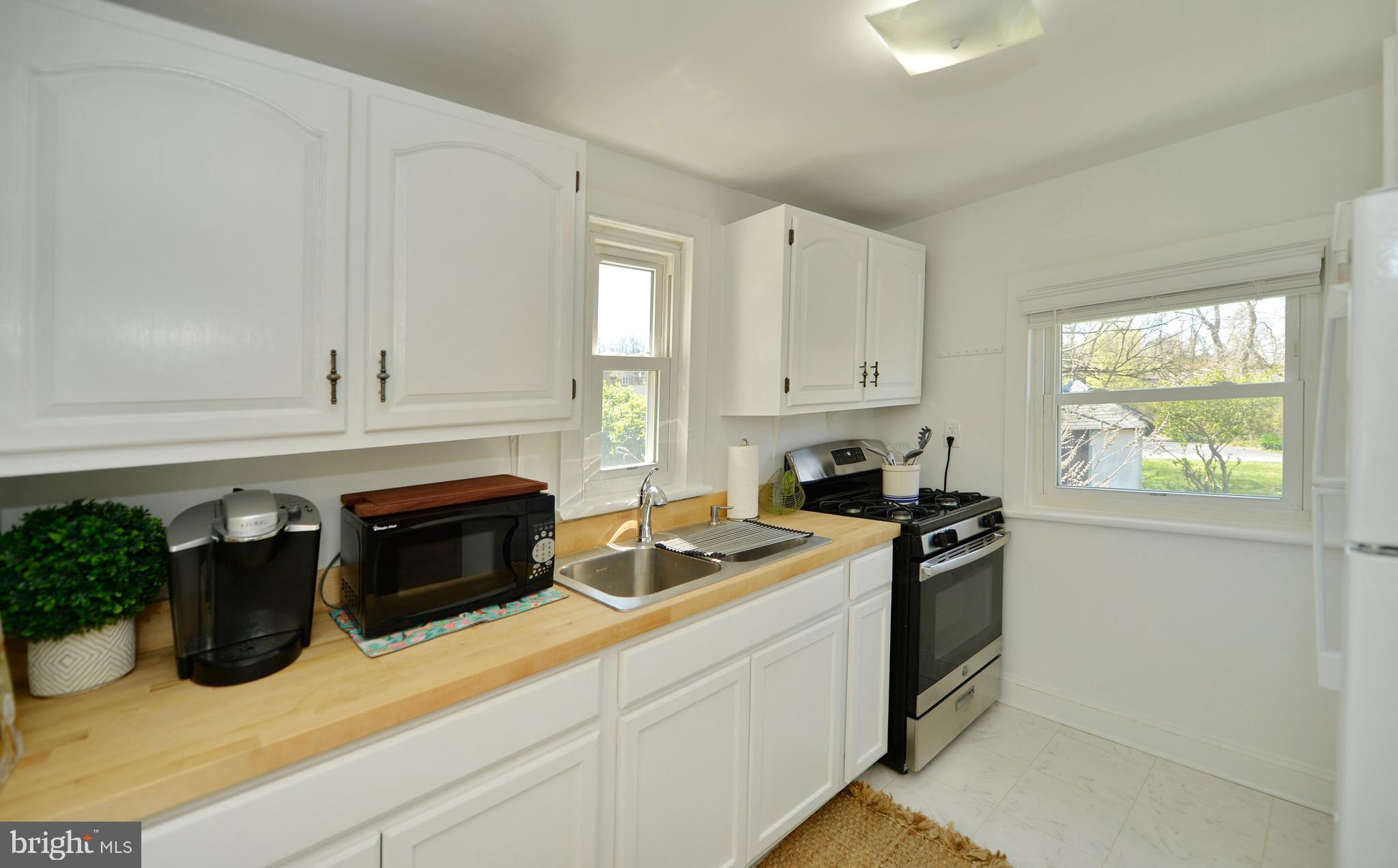 ST LOUIS - Residential Lease