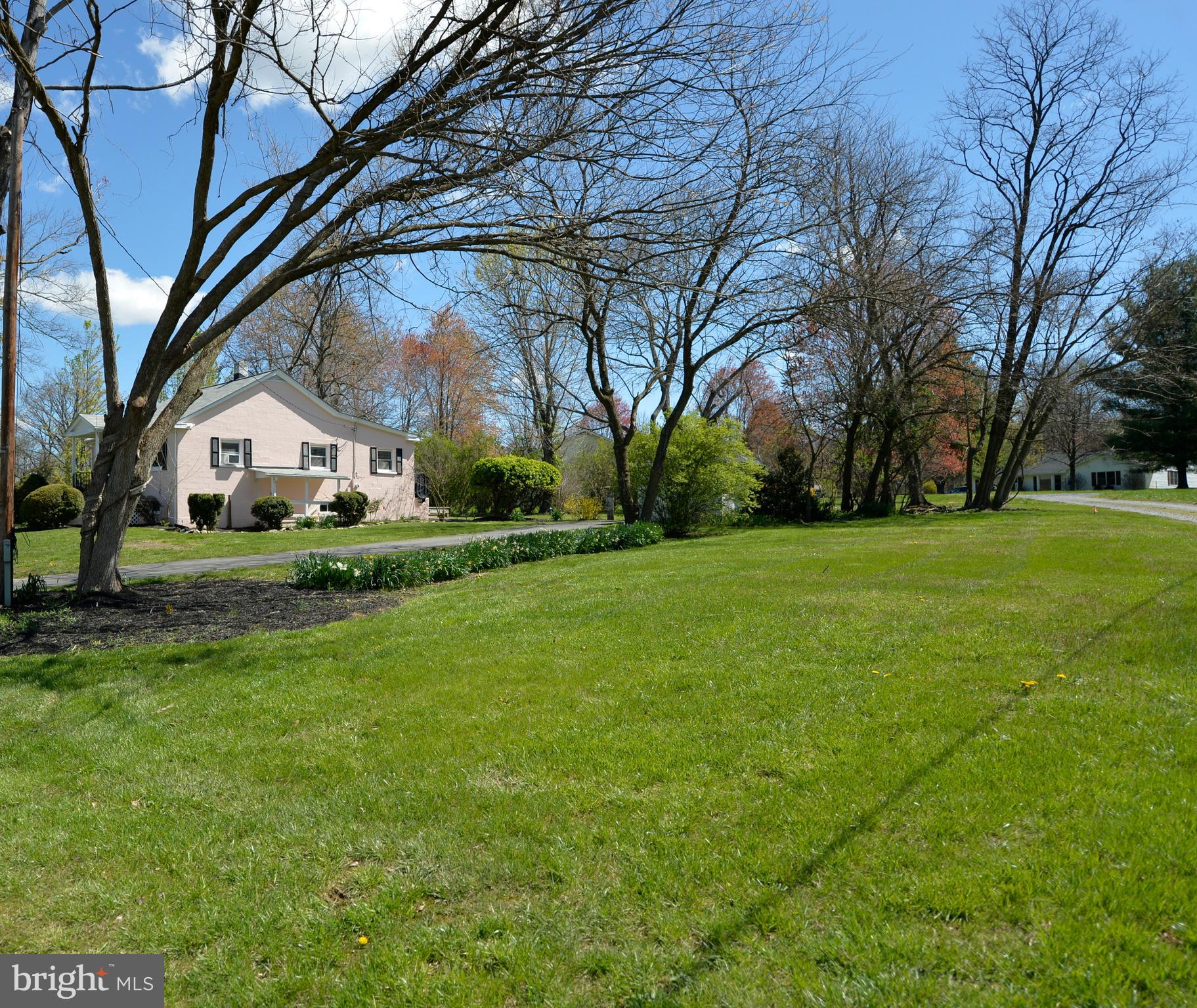 ST LOUIS - Residential Lease