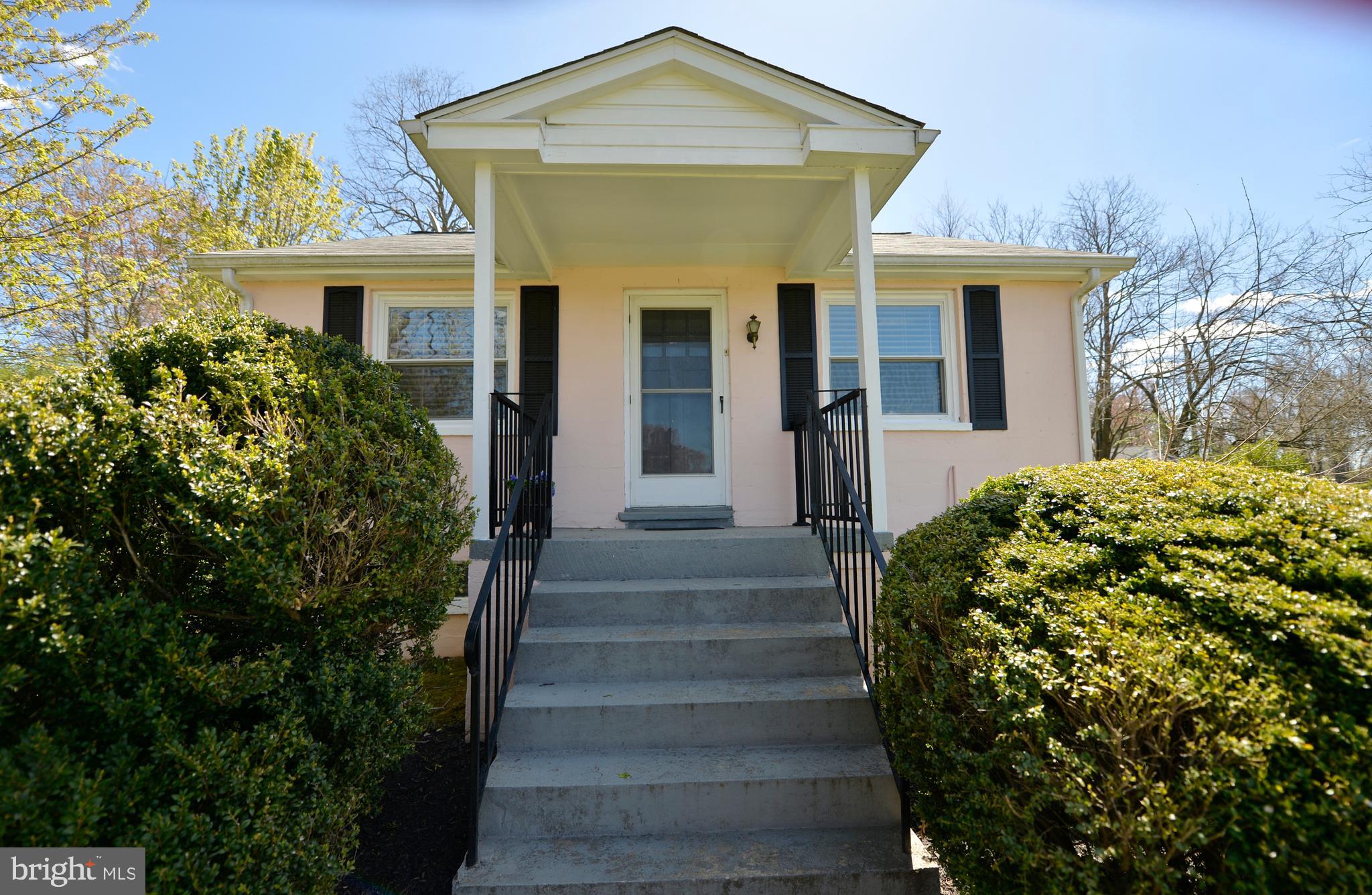 ST LOUIS - Residential Lease