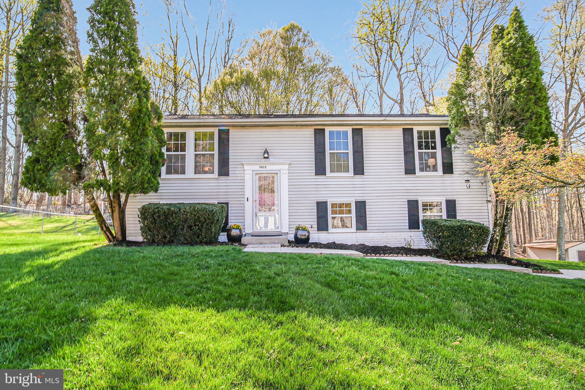 MARLBORO MEADOWS - Residential