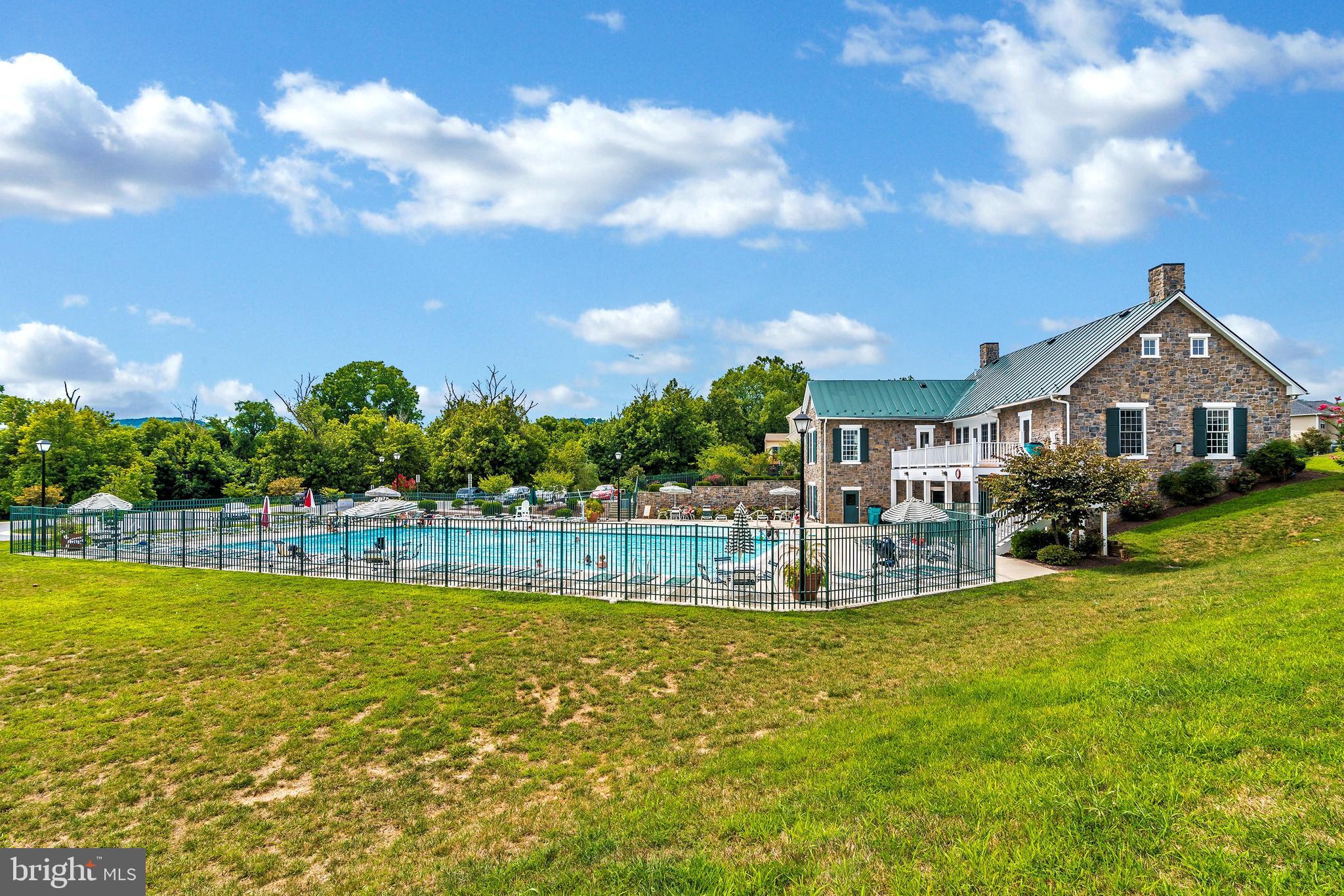 CANAL RUN - Residential
