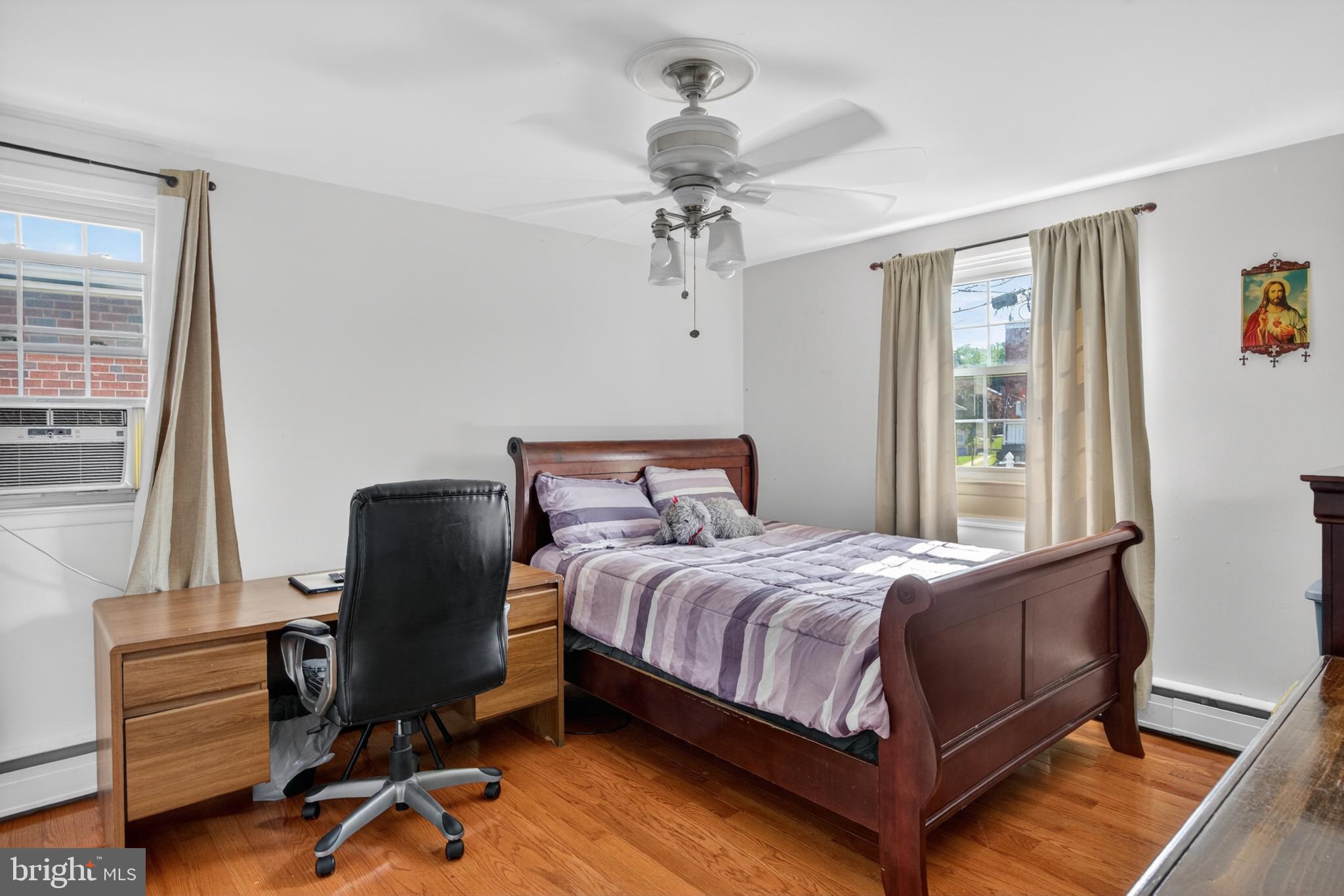BUSTLETON - Residential