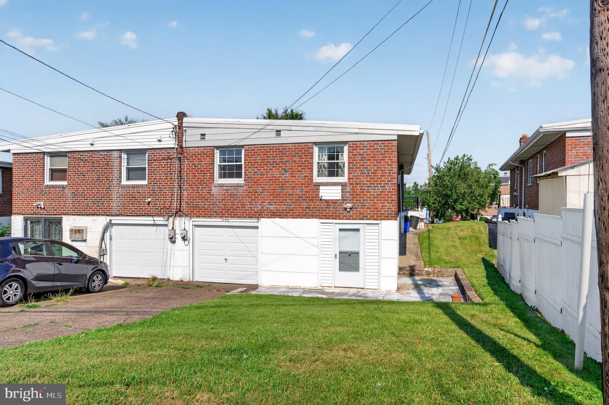 BUSTLETON - Residential