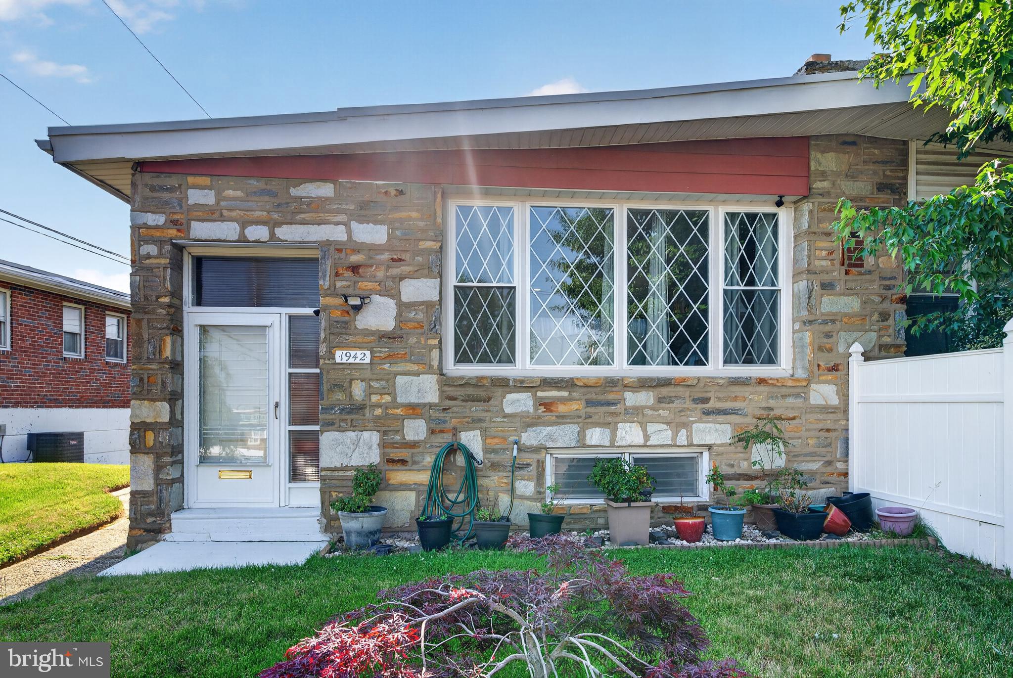 BUSTLETON - Residential