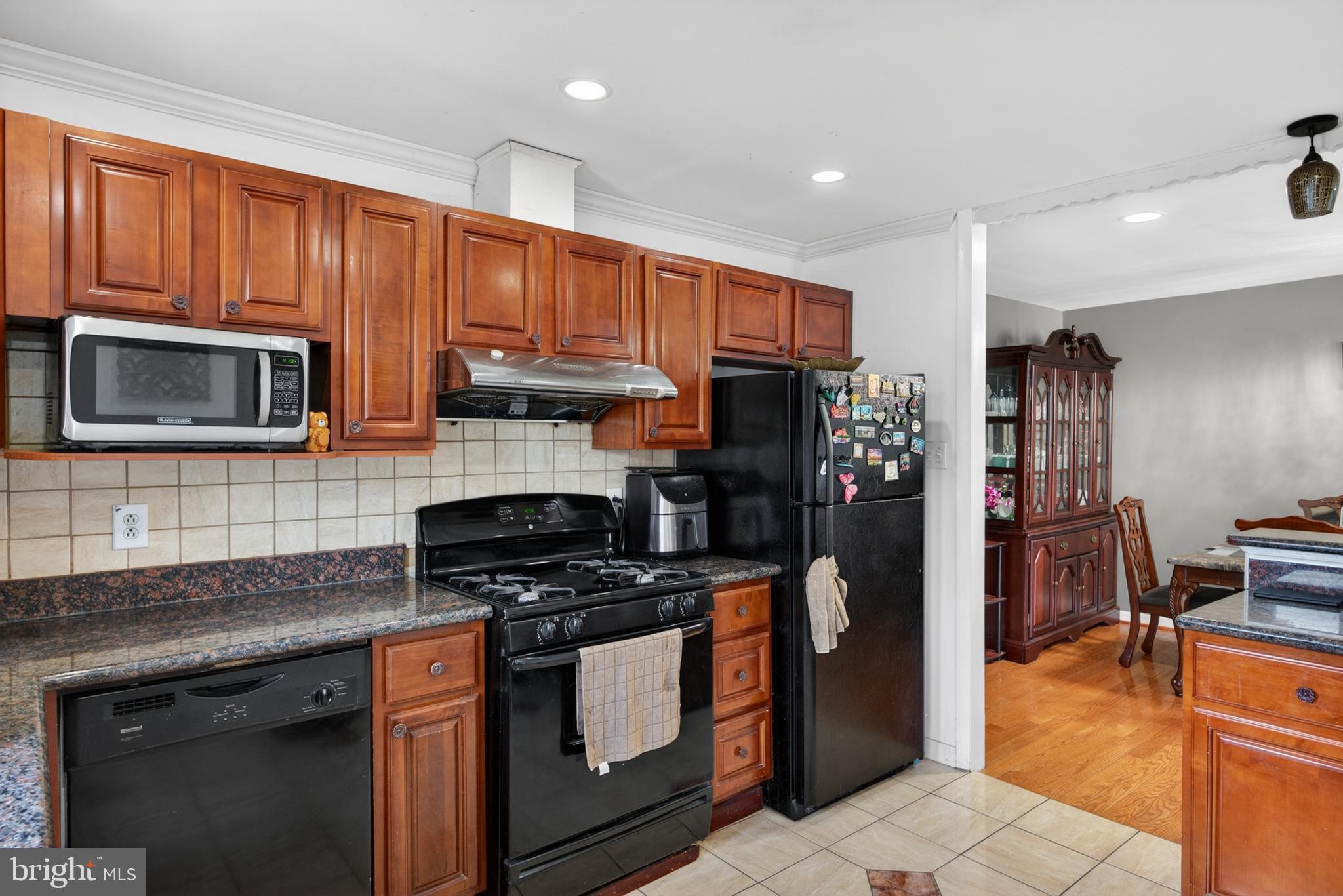 BUSTLETON - Residential
