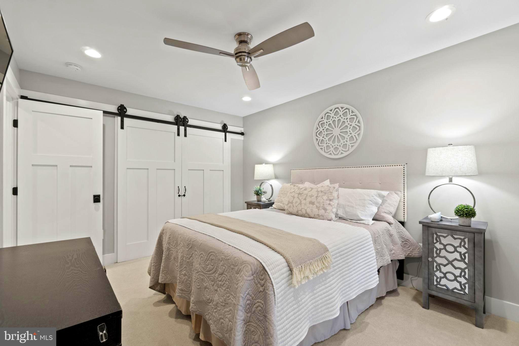MONTCLAIR ST3 - Residential