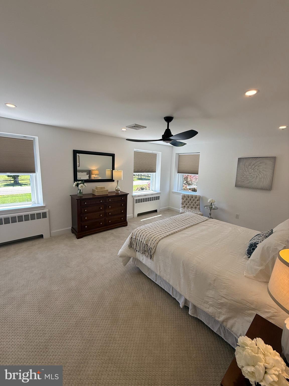 BROAD AXE VIL - Residential