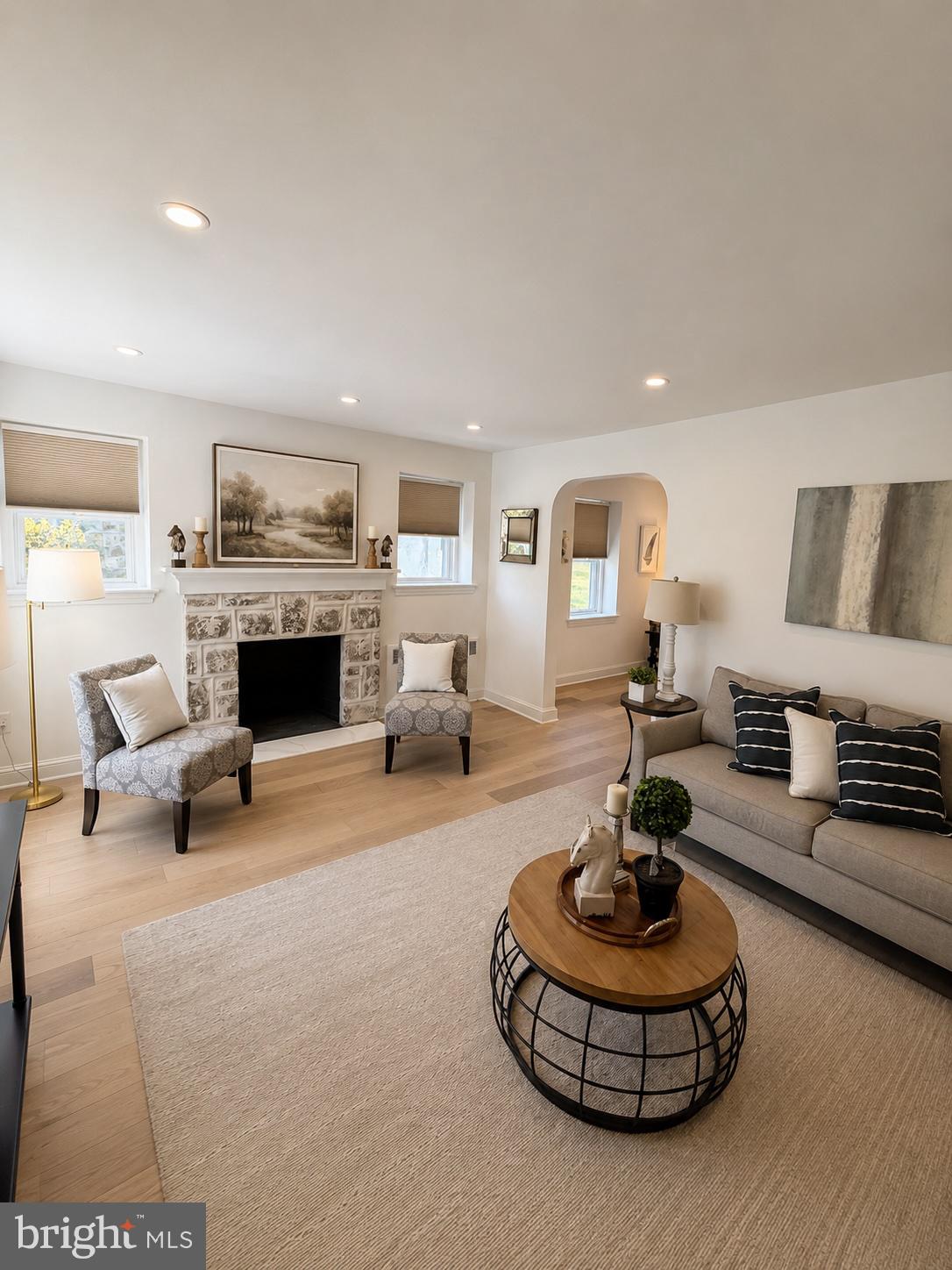 BROAD AXE VIL - Residential