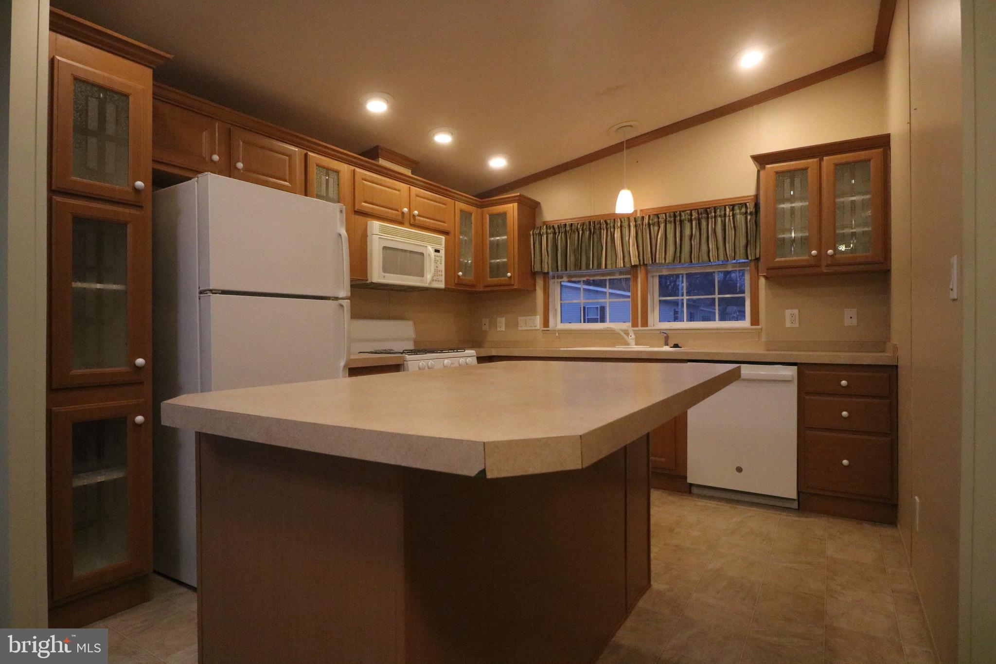 WILLIAMS ESTATES - Residential
