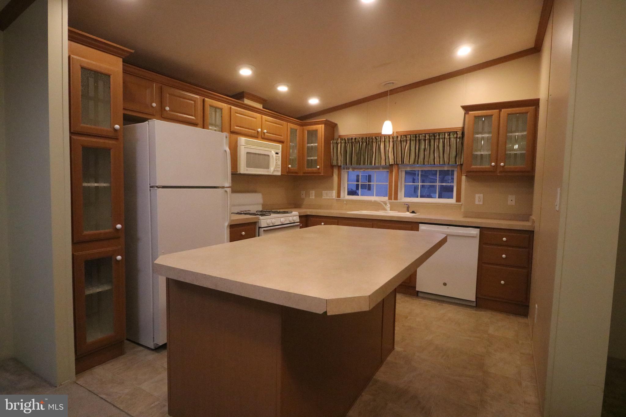 WILLIAMS ESTATES - Residential