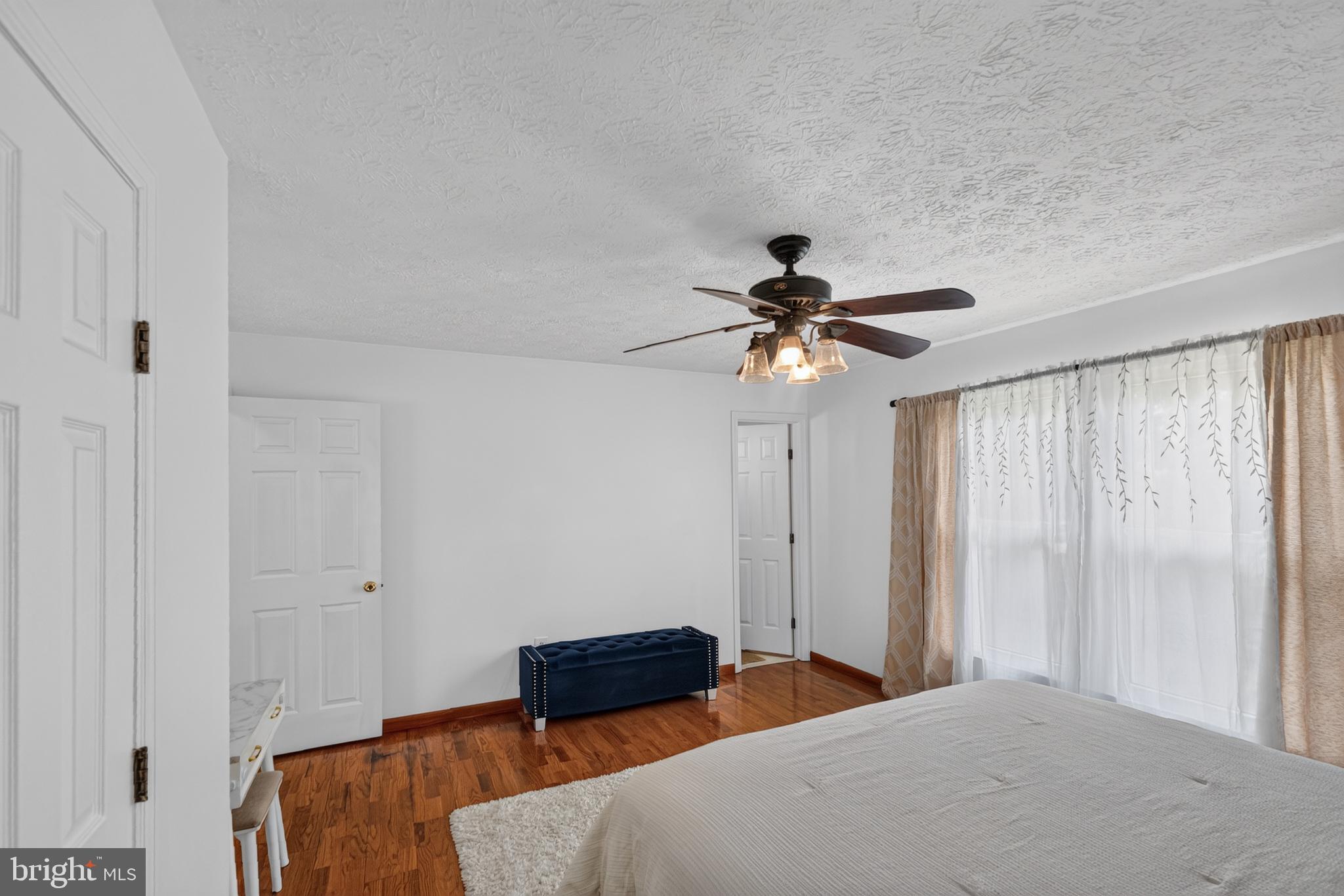 BRENTWOOD PARK - Residential