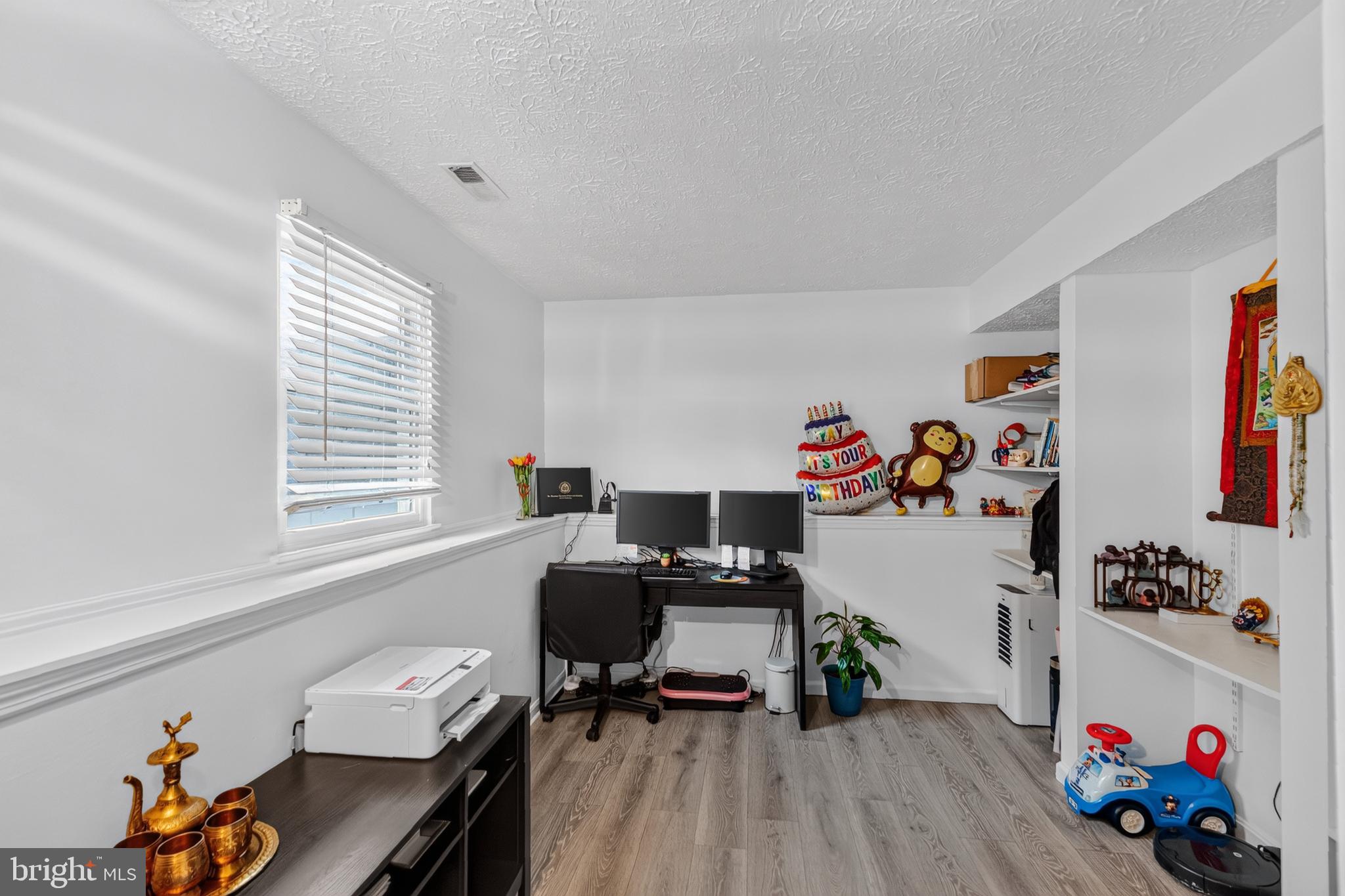 BRENTWOOD PARK - Residential