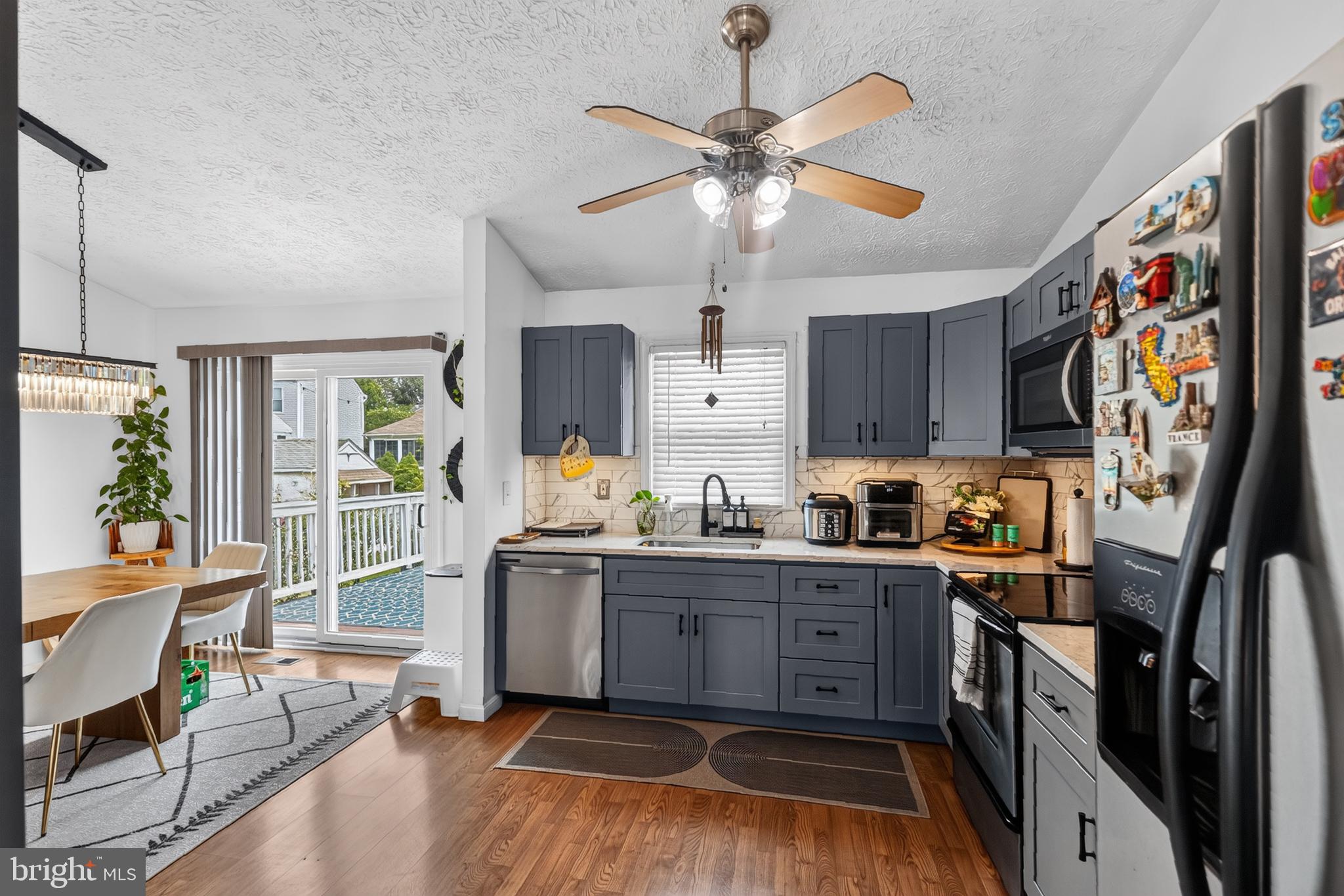 BRENTWOOD PARK - Residential