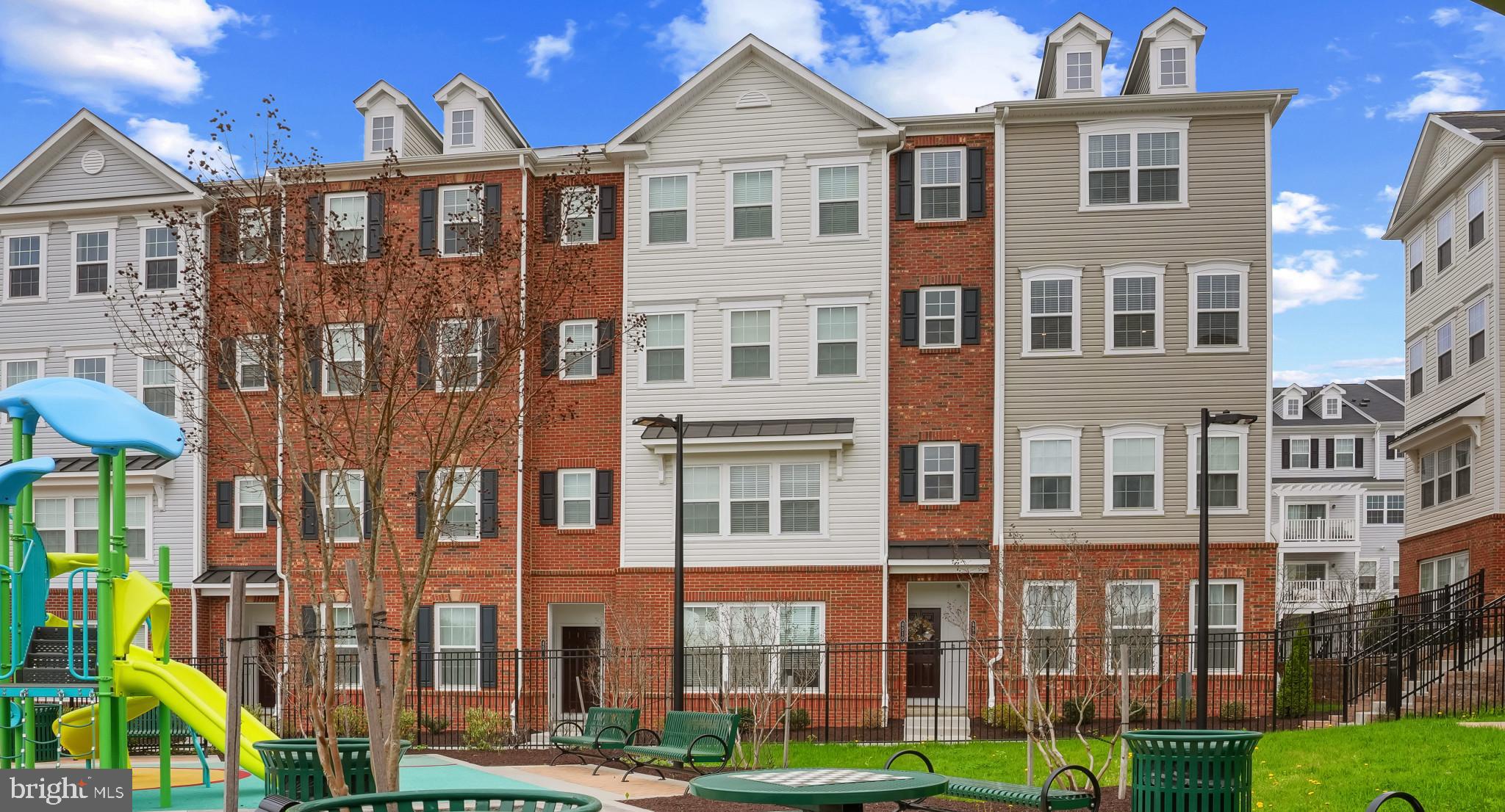 BALLARD GREEN - Residential Lease