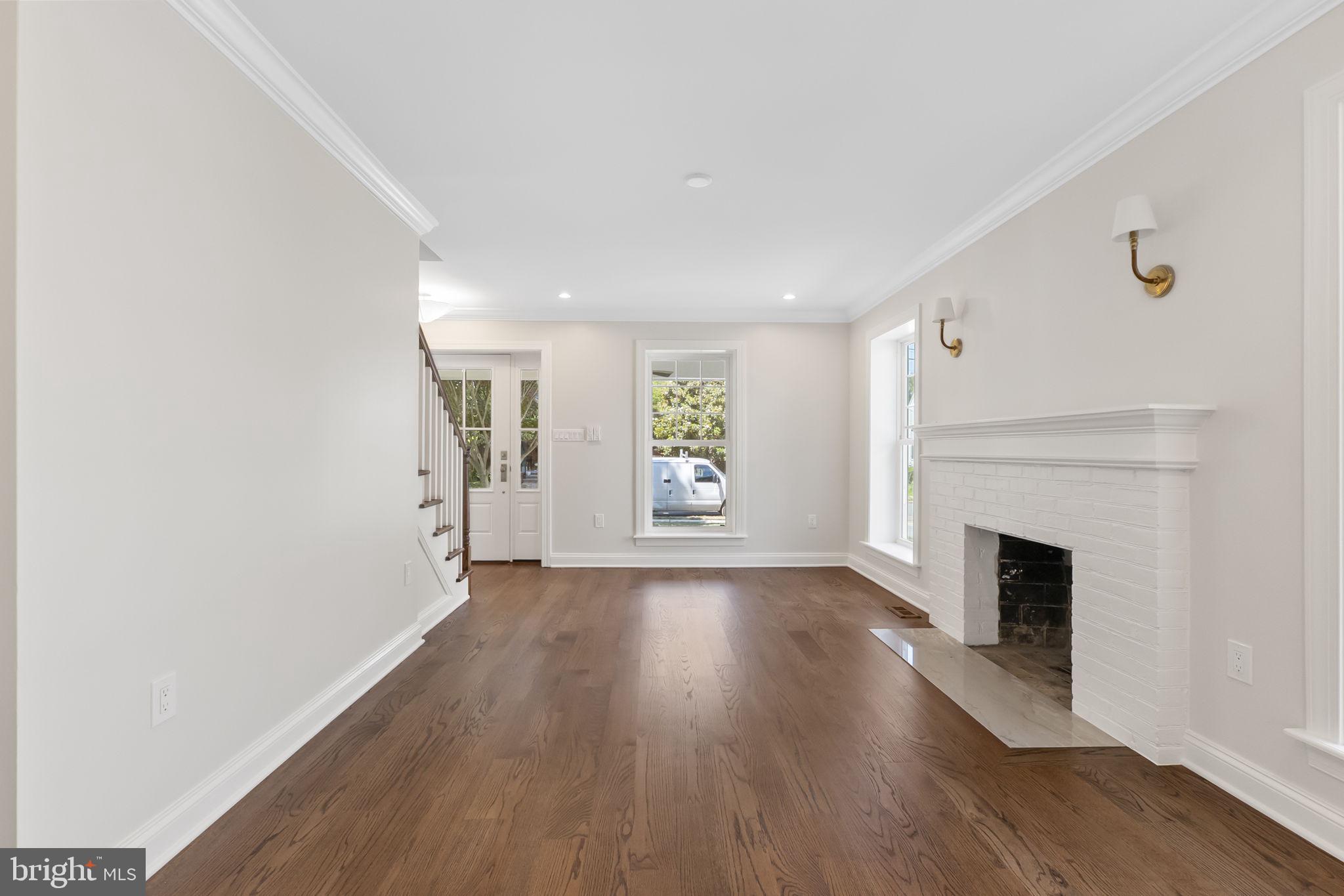 BRADDOCK HEIGHTS - Residential