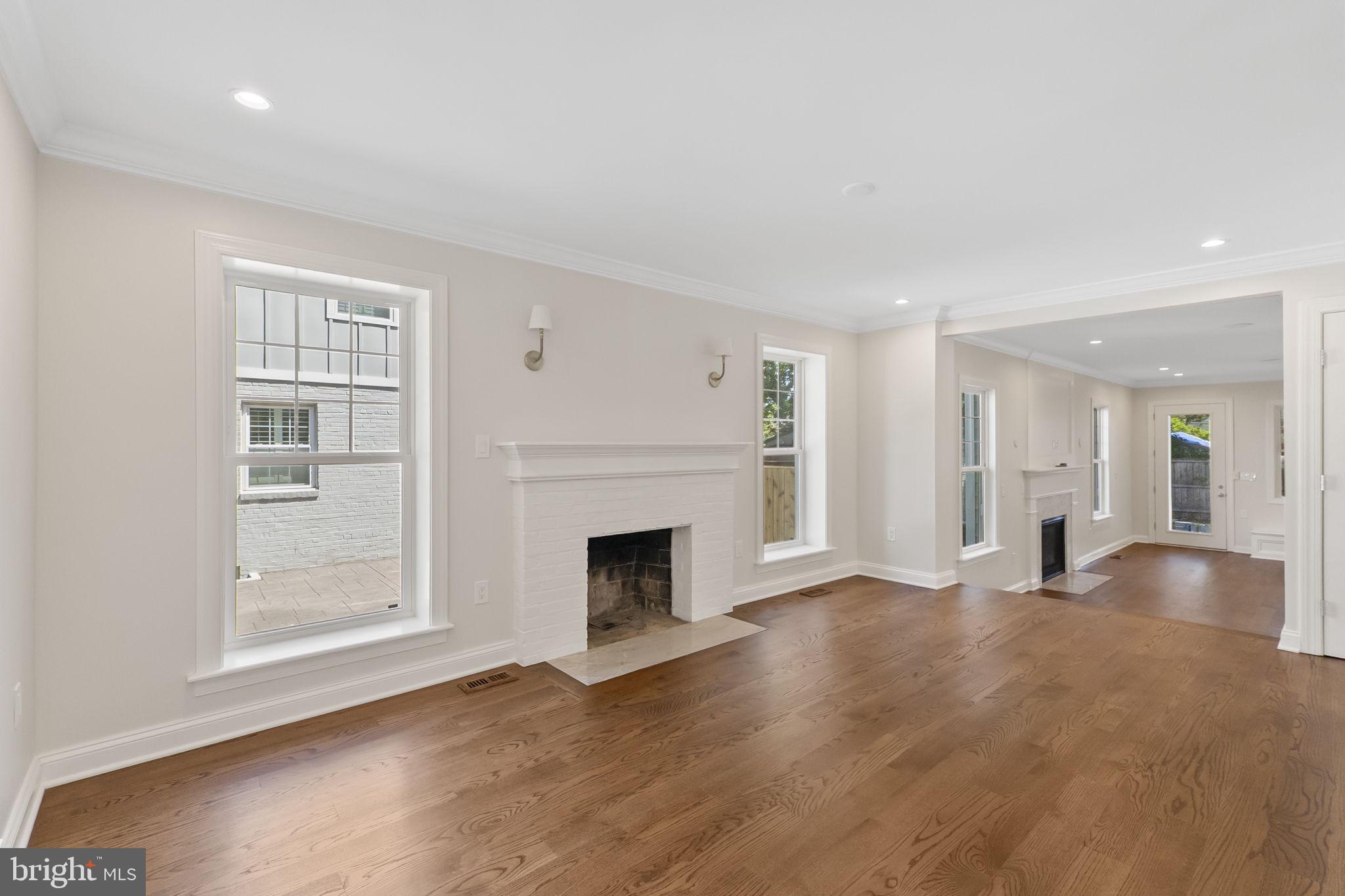BRADDOCK HEIGHTS - Residential