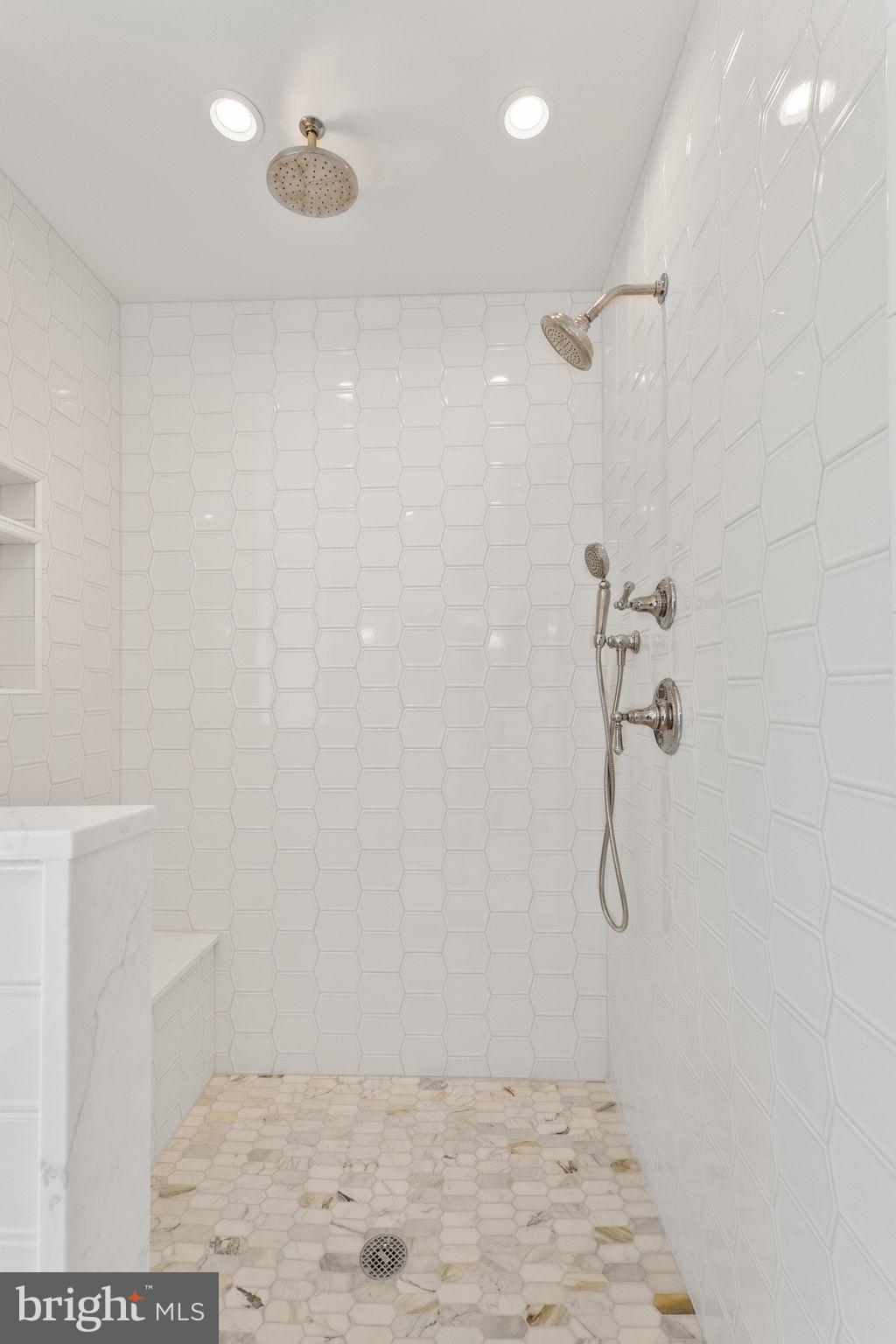BRADDOCK HEIGHTS - Residential