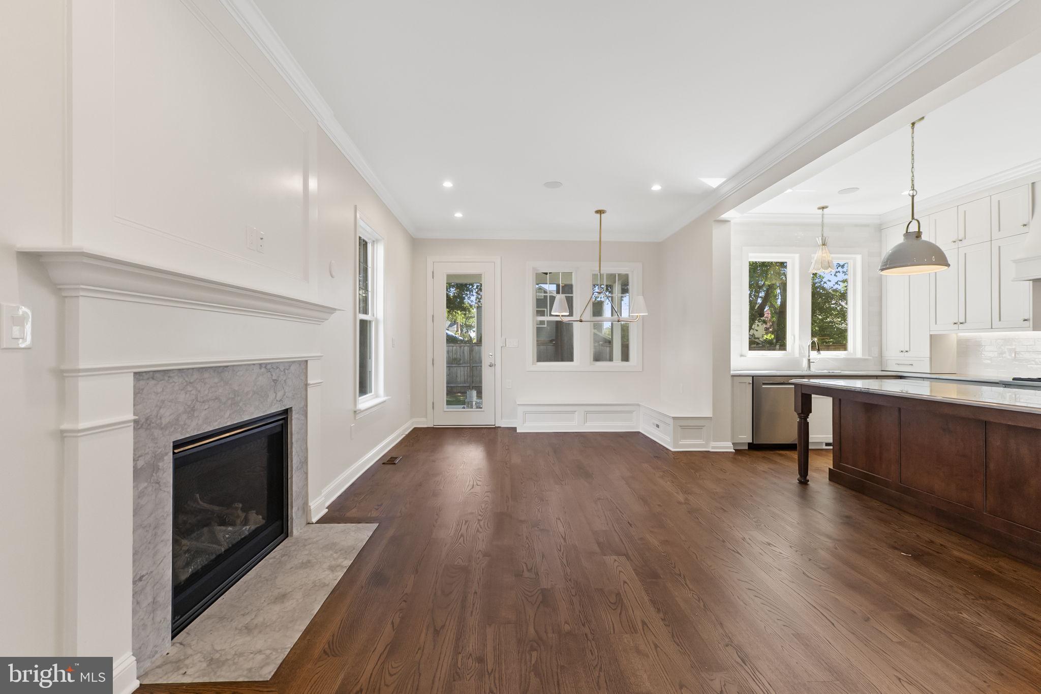 BRADDOCK HEIGHTS - Residential