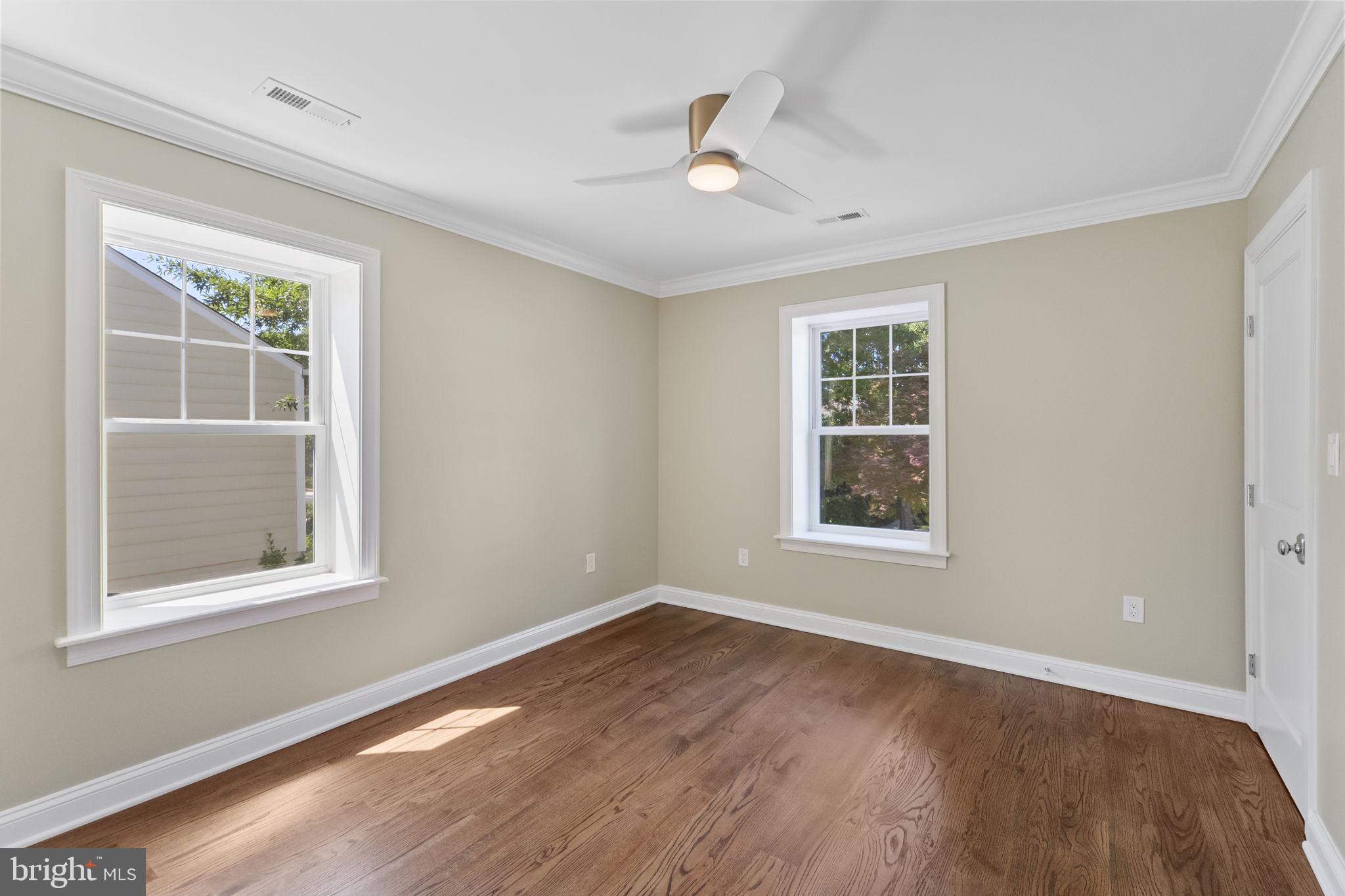 BRADDOCK HEIGHTS - Residential
