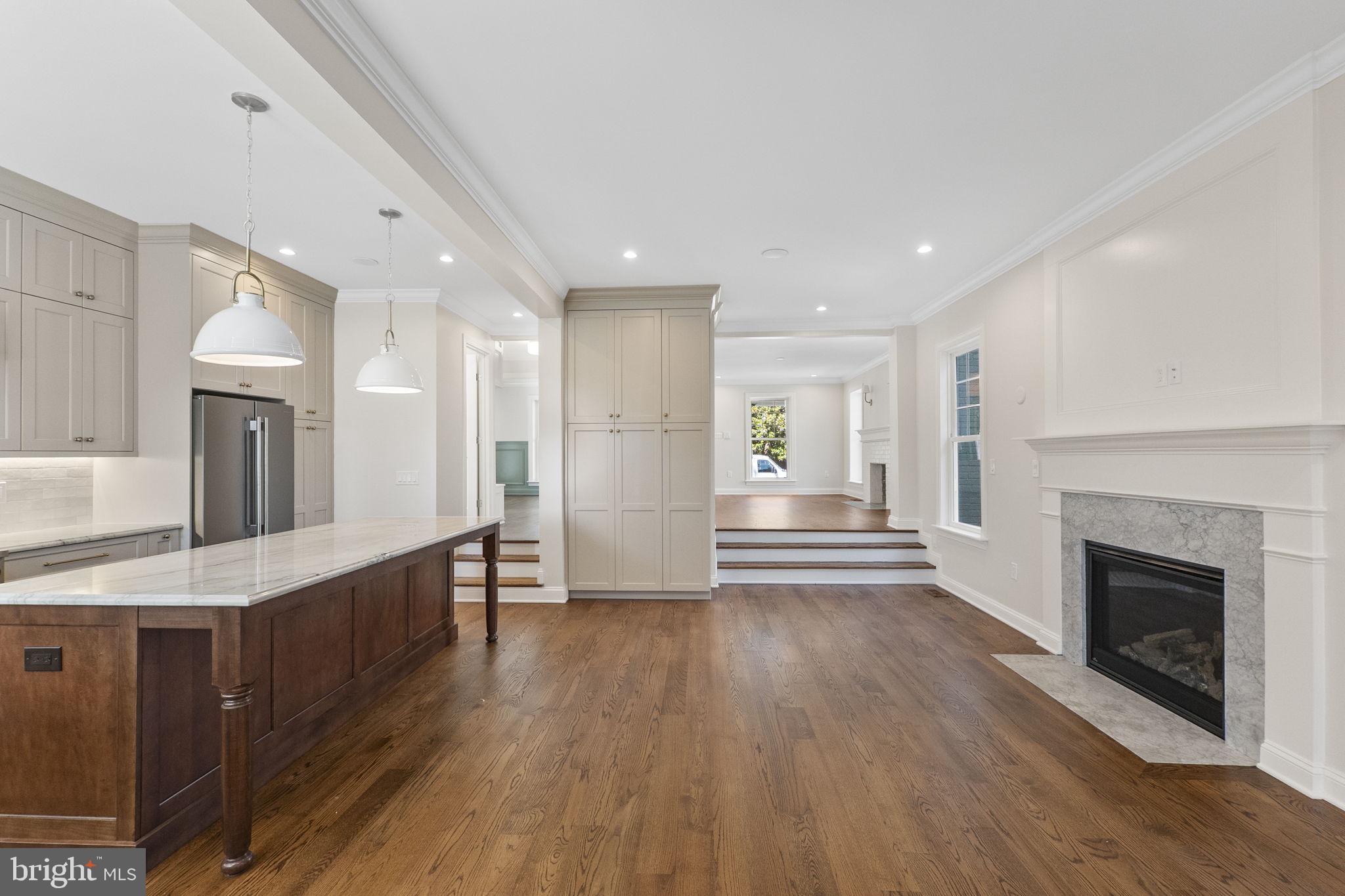BRADDOCK HEIGHTS - Residential