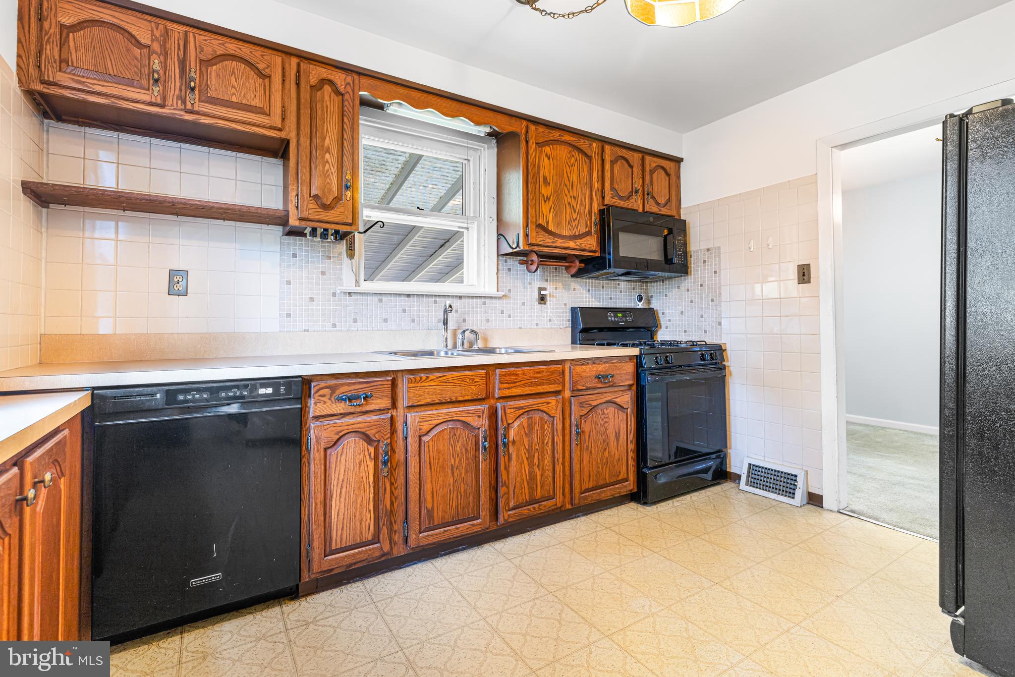 GLENSIDE - Residential
