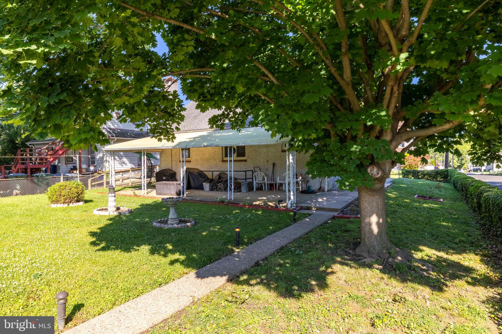 GLENSIDE - Residential