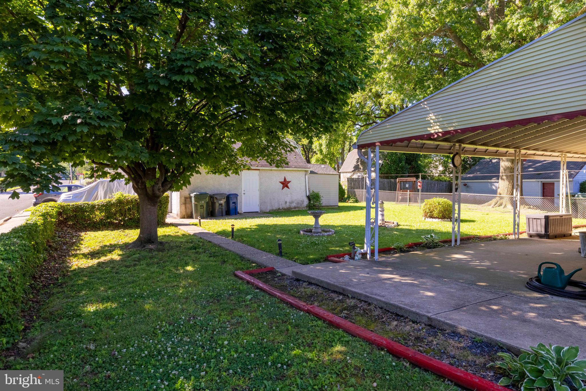 GLENSIDE - Residential