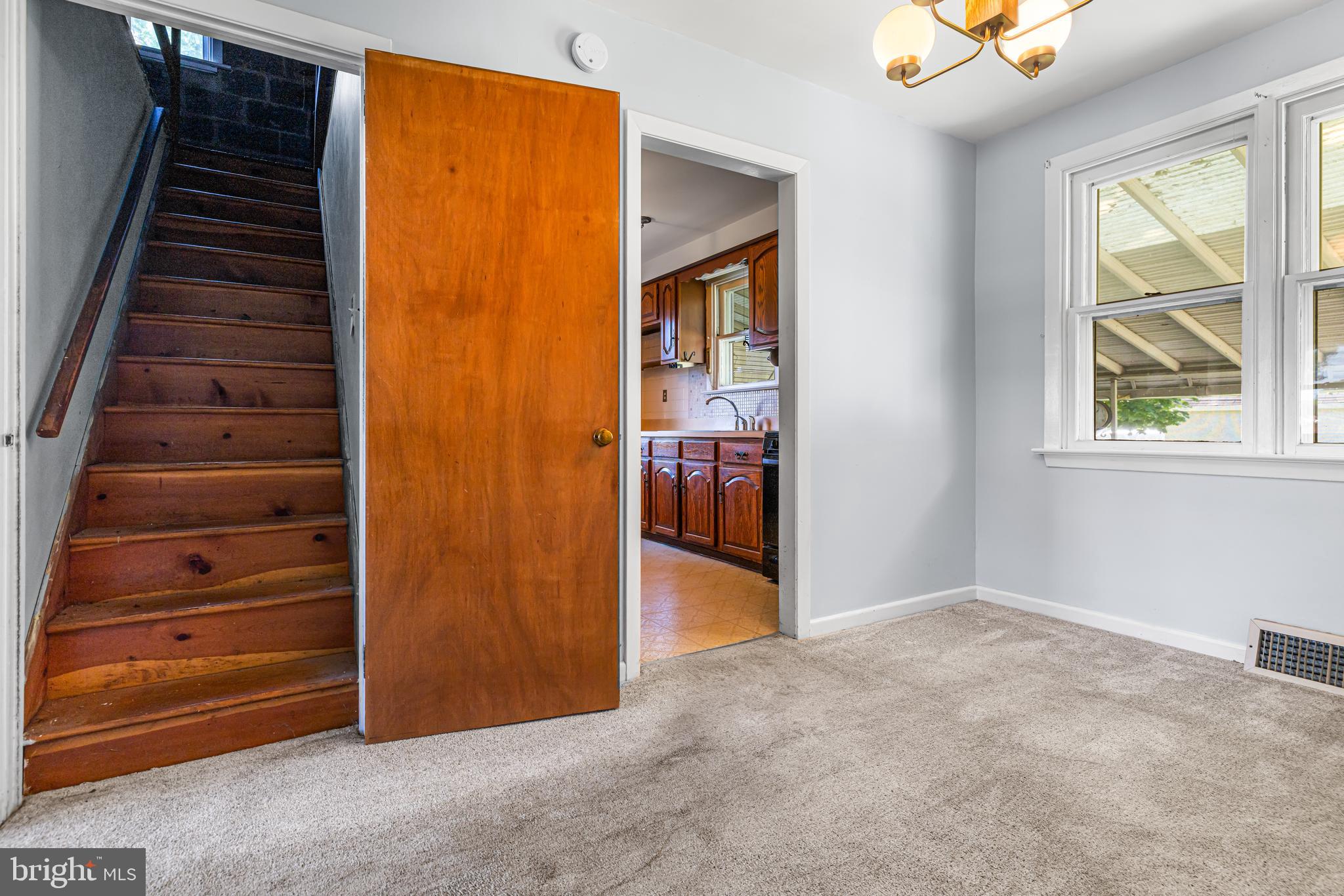 GLENSIDE - Residential