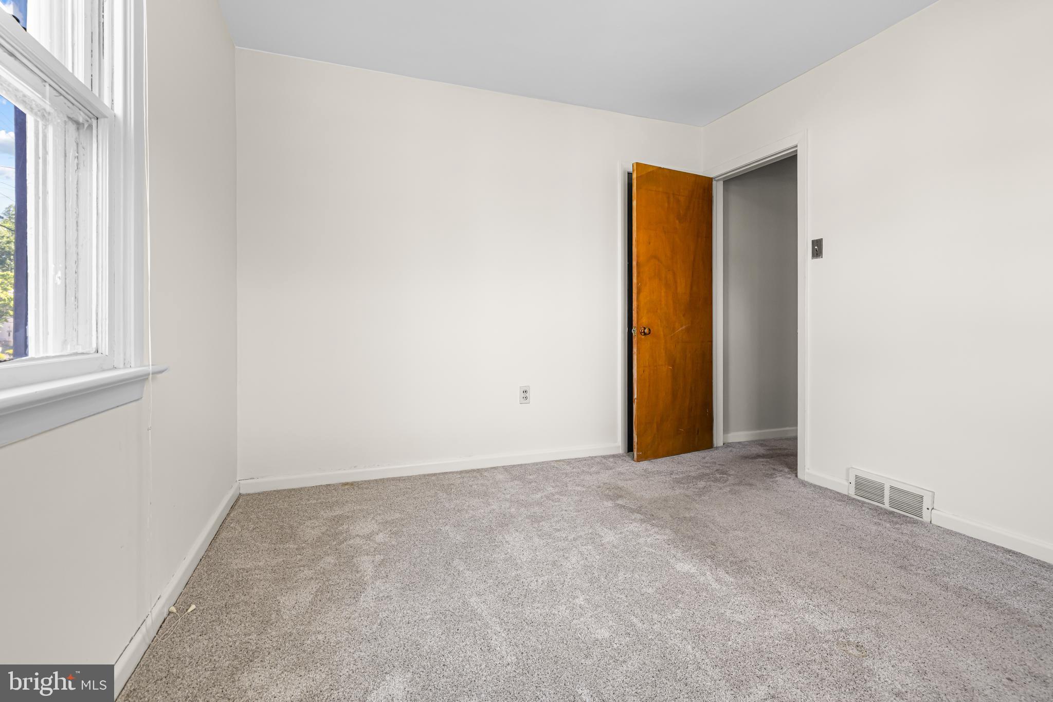 GLENSIDE - Residential