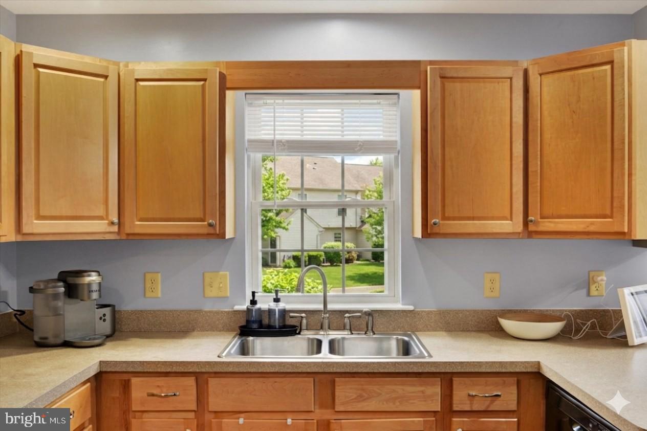 SADDLE RIDGE - Residential