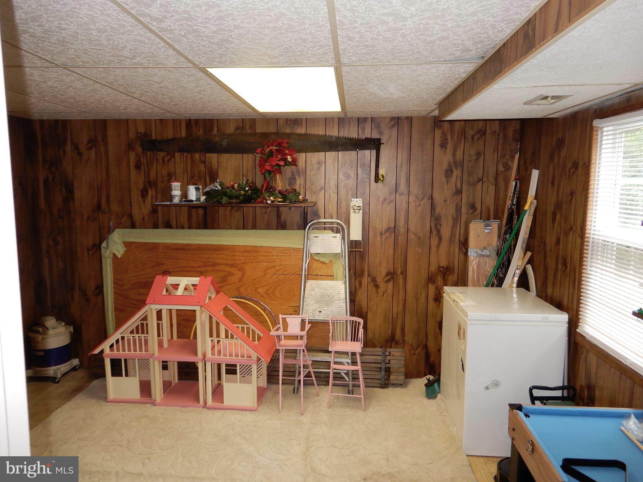 NESHAMINY VALLEY - Residential