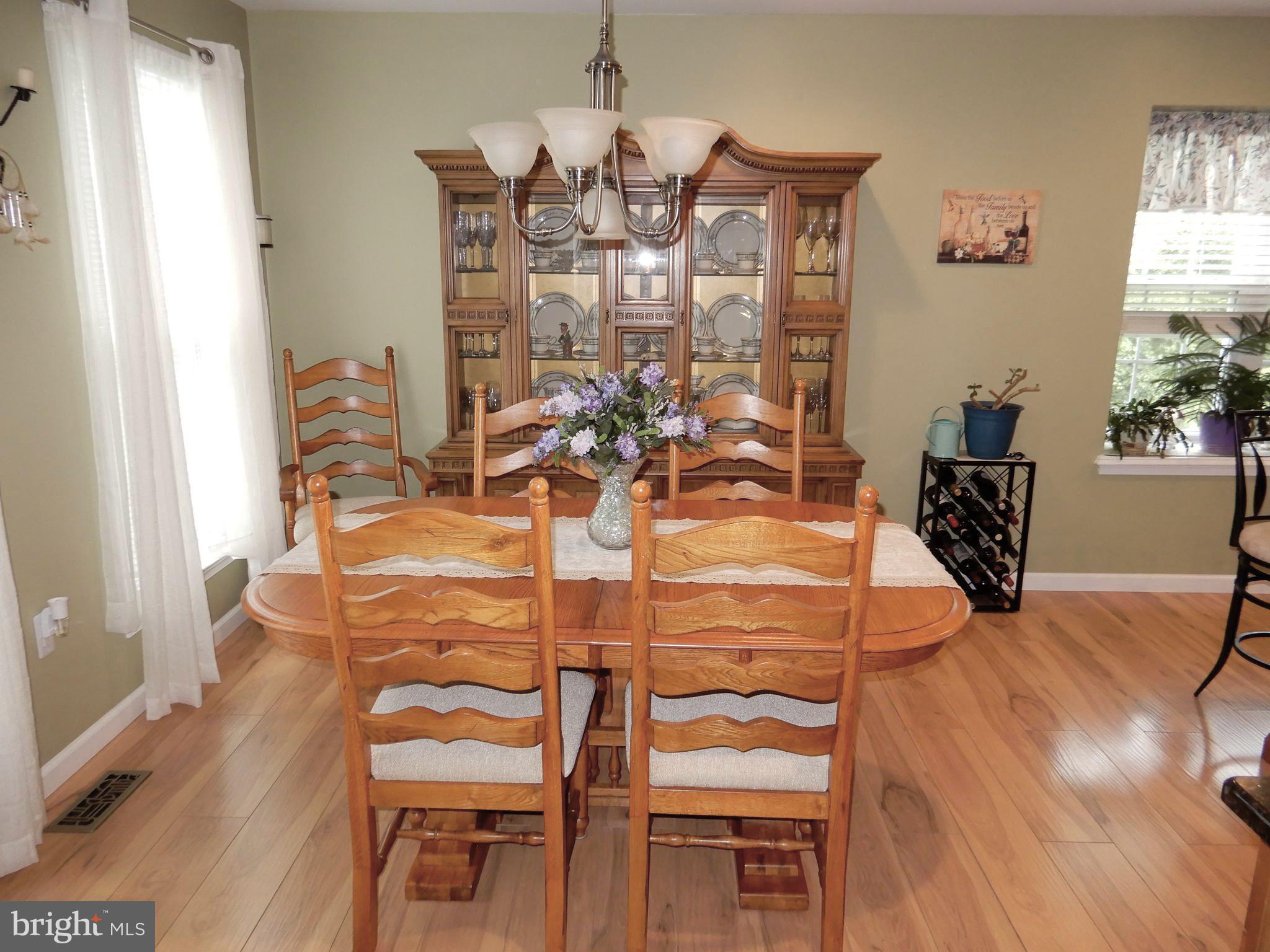 NESHAMINY VALLEY - Residential