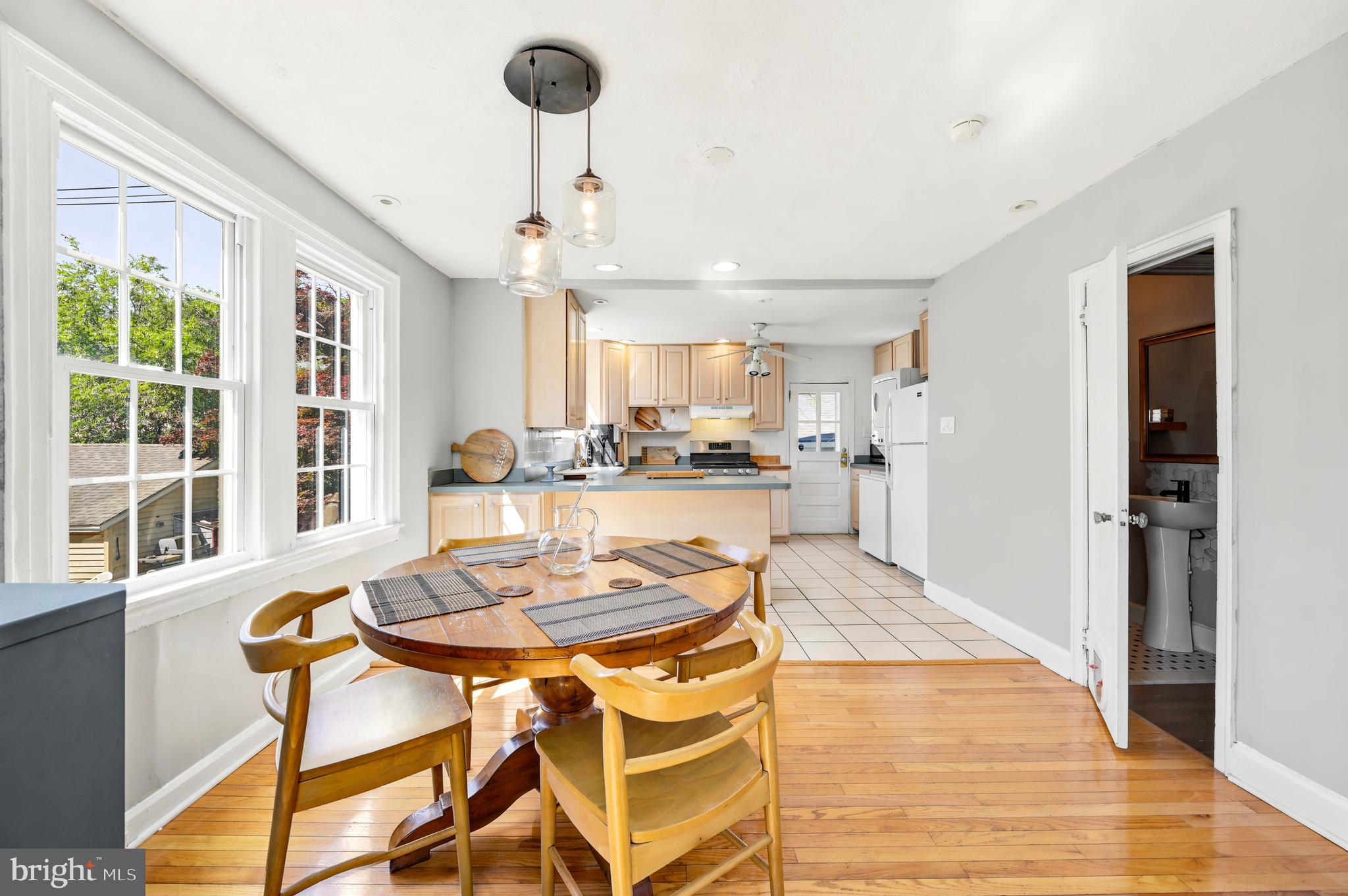 PENN WYNNE - Residential
