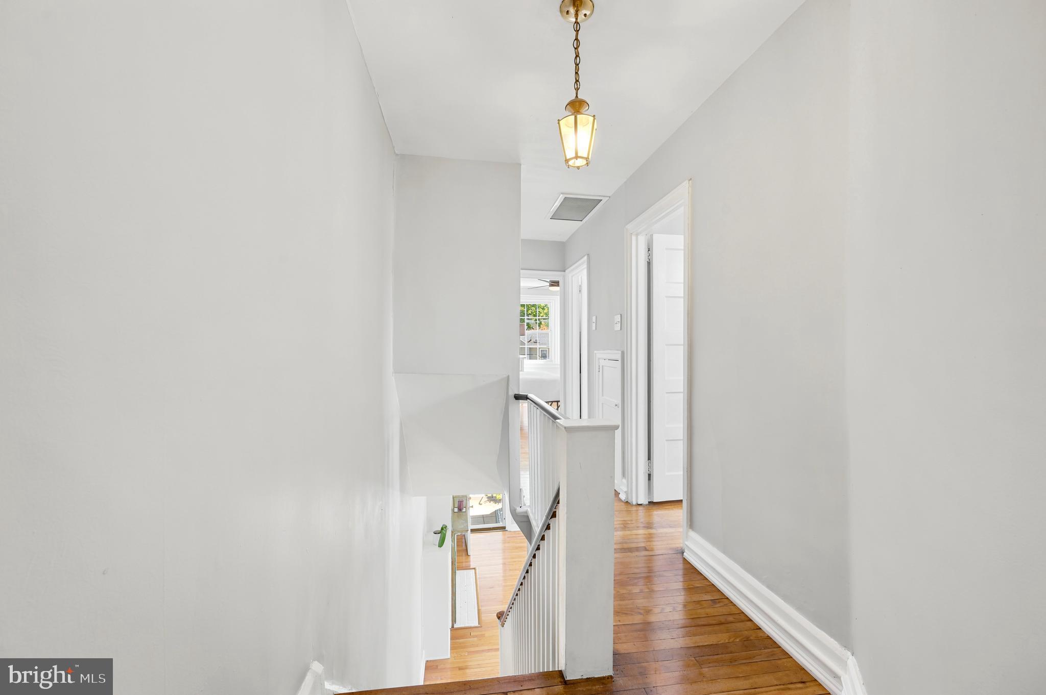 PENN WYNNE - Residential