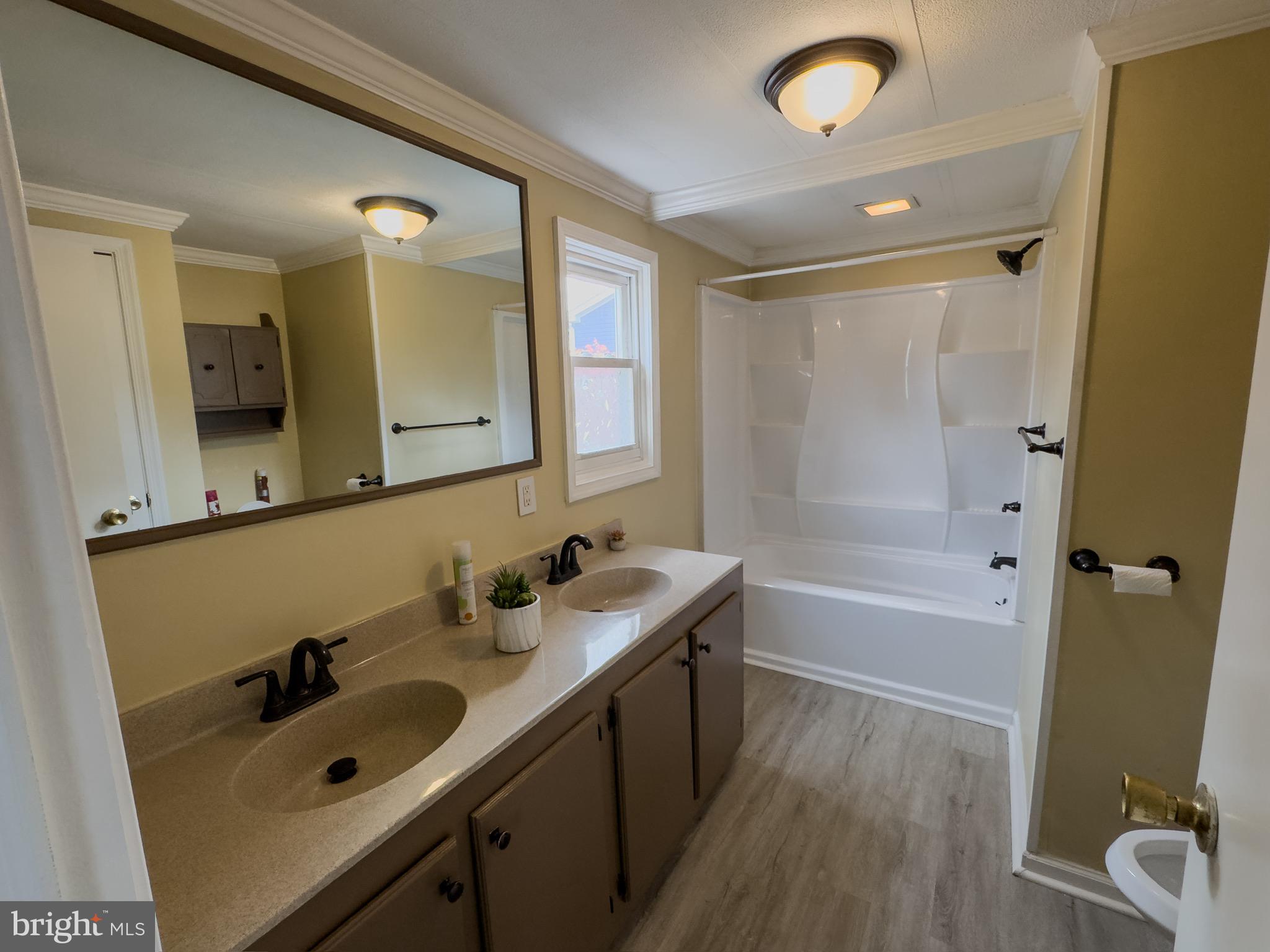 MELODYLAKESCNTRYCLUB - Residential