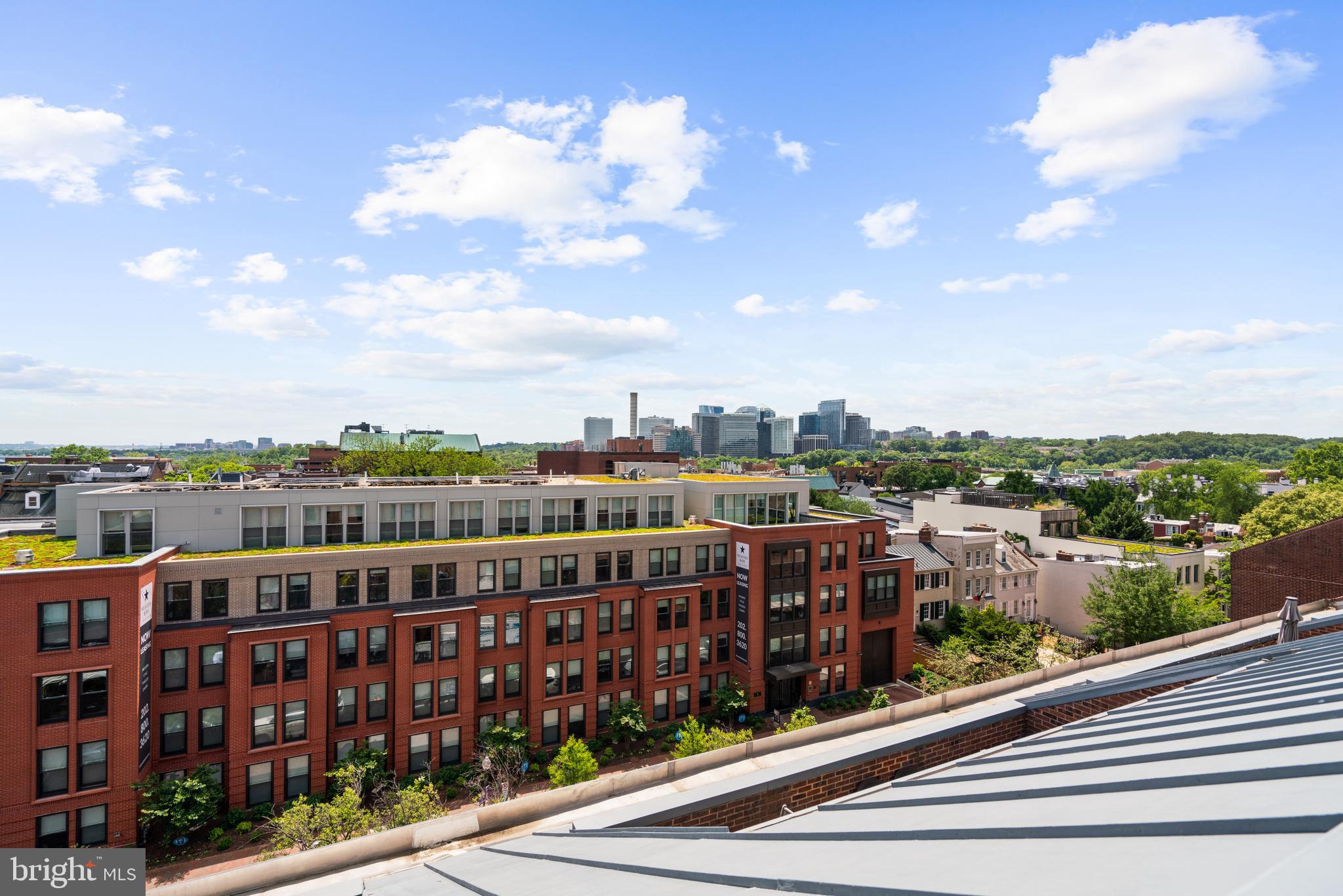 GEORGETOWN - Residential