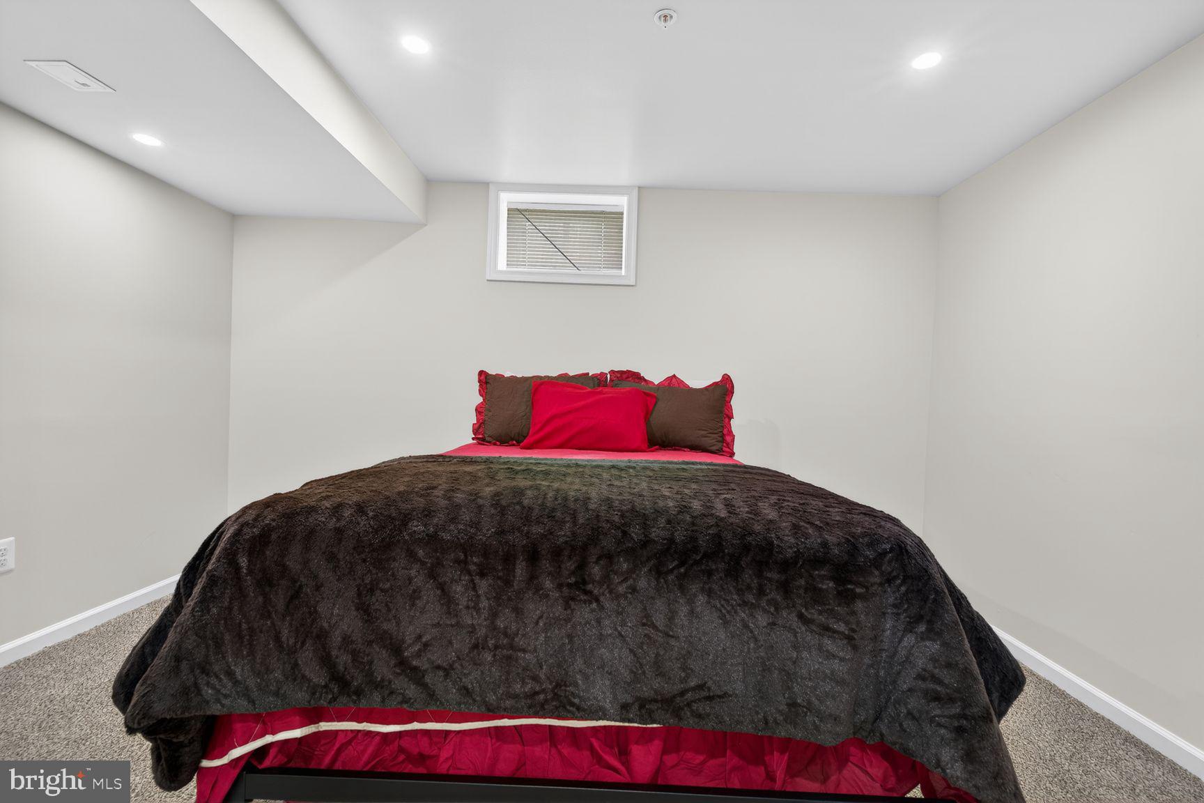 WESTFIELDS - Residential