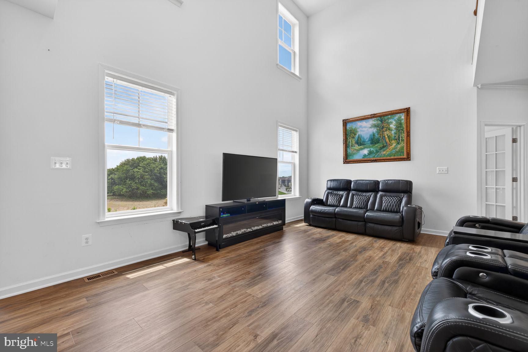 WESTFIELDS - Residential