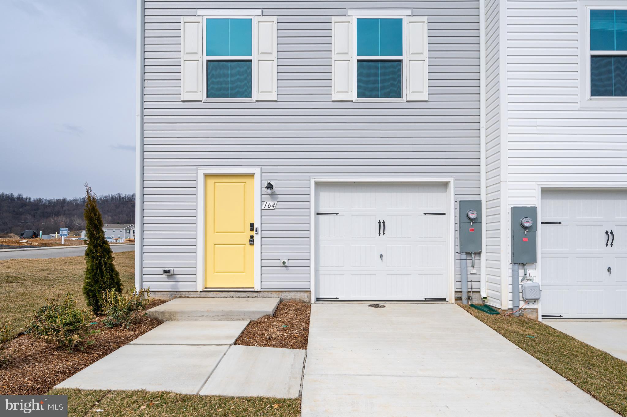 DILLON FARM - Residential Lease