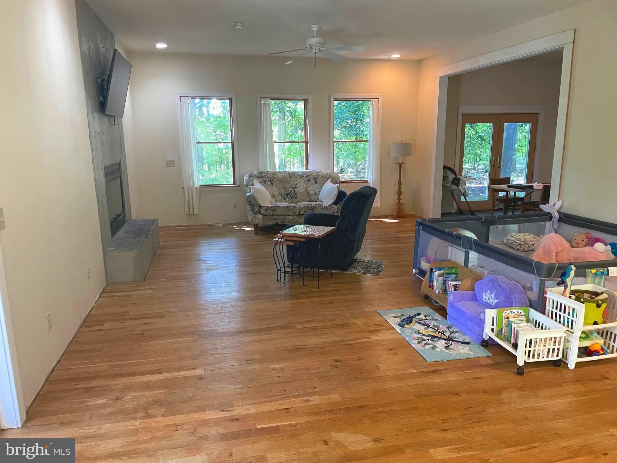 OAK TREE FARMS - Residential